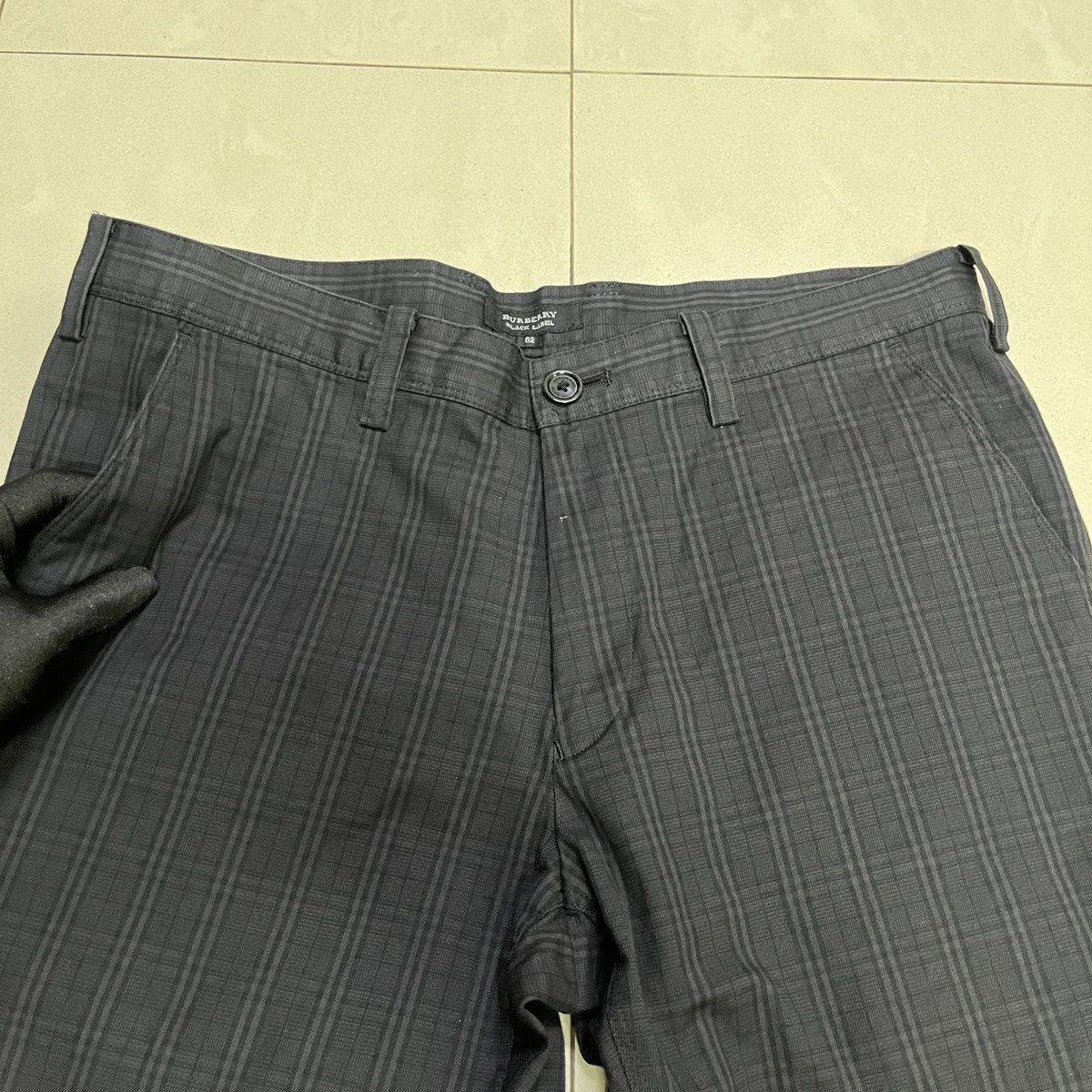 Burberry Vintage Burberry Black Nova Check Pants Size US 32 / EU 48 - 4 Thumbnail
