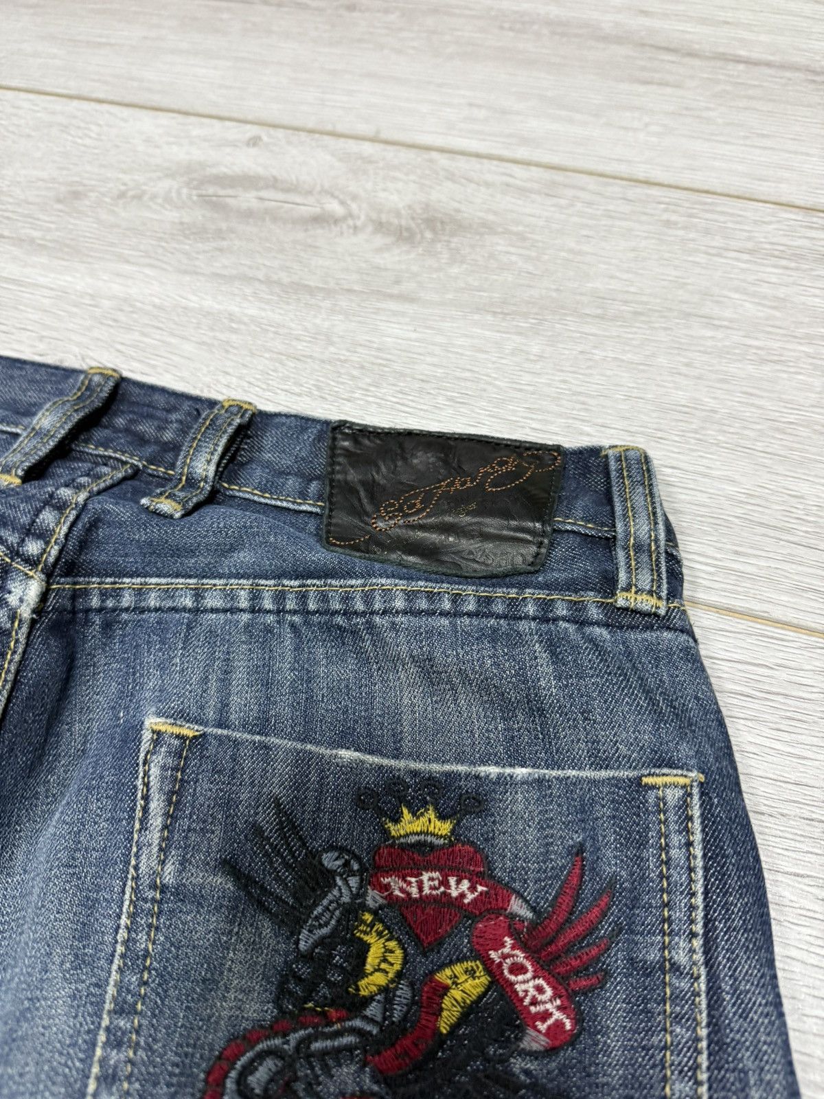Ed Hardy Ed Hardy New York city jeans skull Size US 32 / EU 48 - 5 Thumbnail