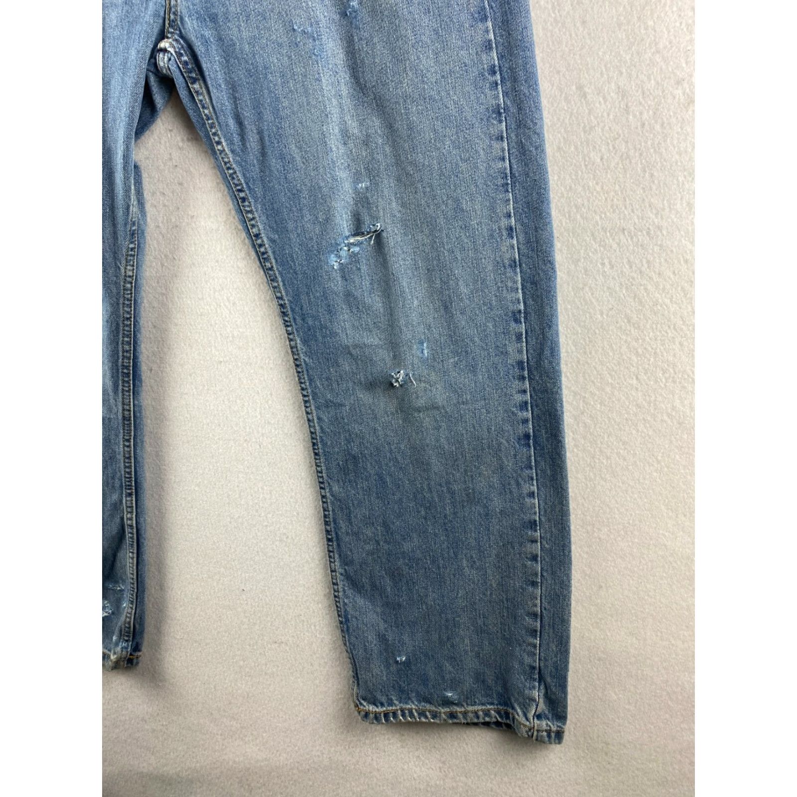Levi's Levi's 569 Jeans Mens 36 x 30 Blue Distressed Straight Regular Baggy Mid Rise Denim 5-Pocket Modern Adults Mens Size US 36 / EU 52 - 5 Thumbnail