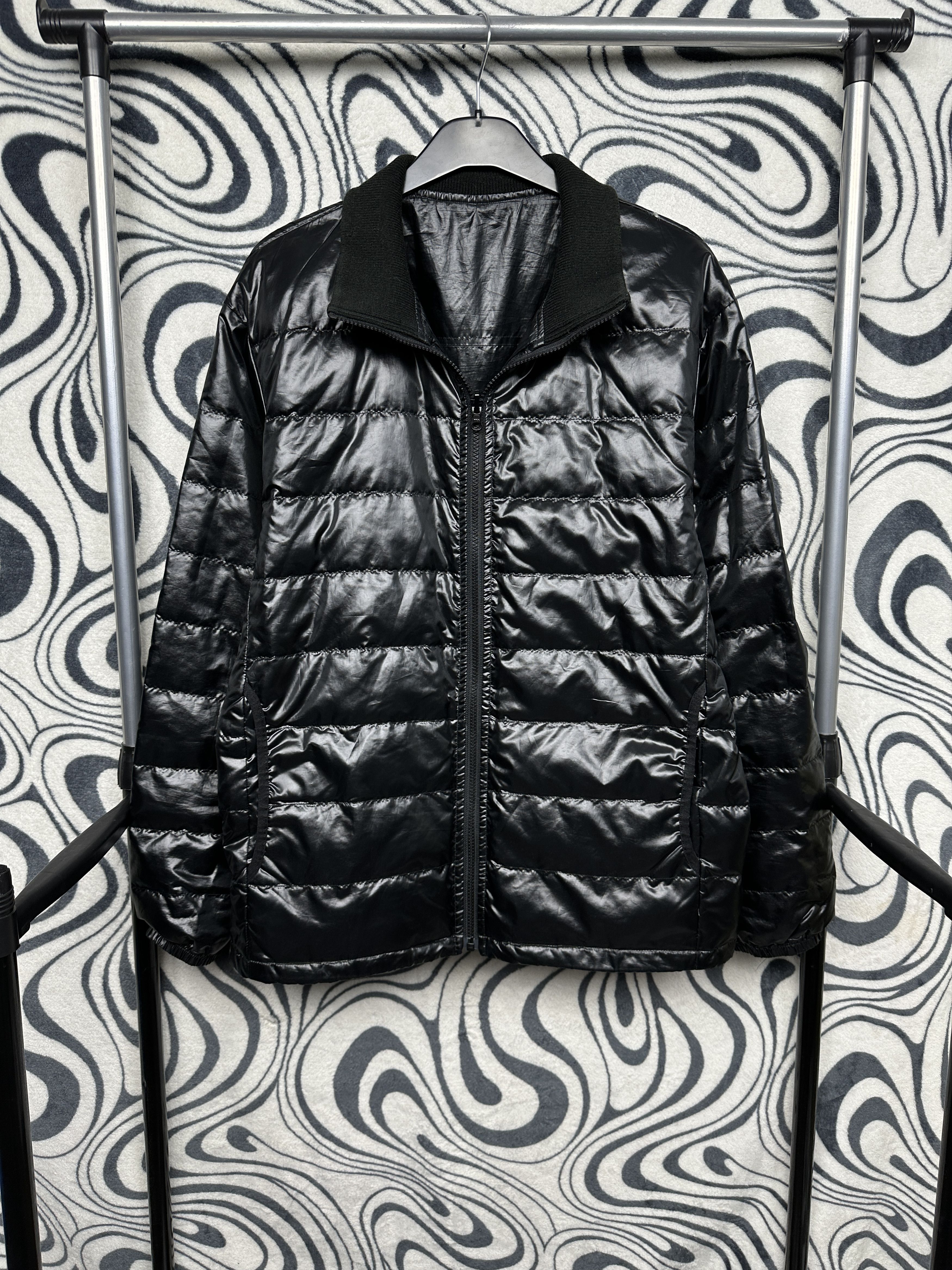 Uniqlo Uniqlo Mens Reversible Down Jacket Size US XL / EU 56 / 4 - 1 Thumbnail