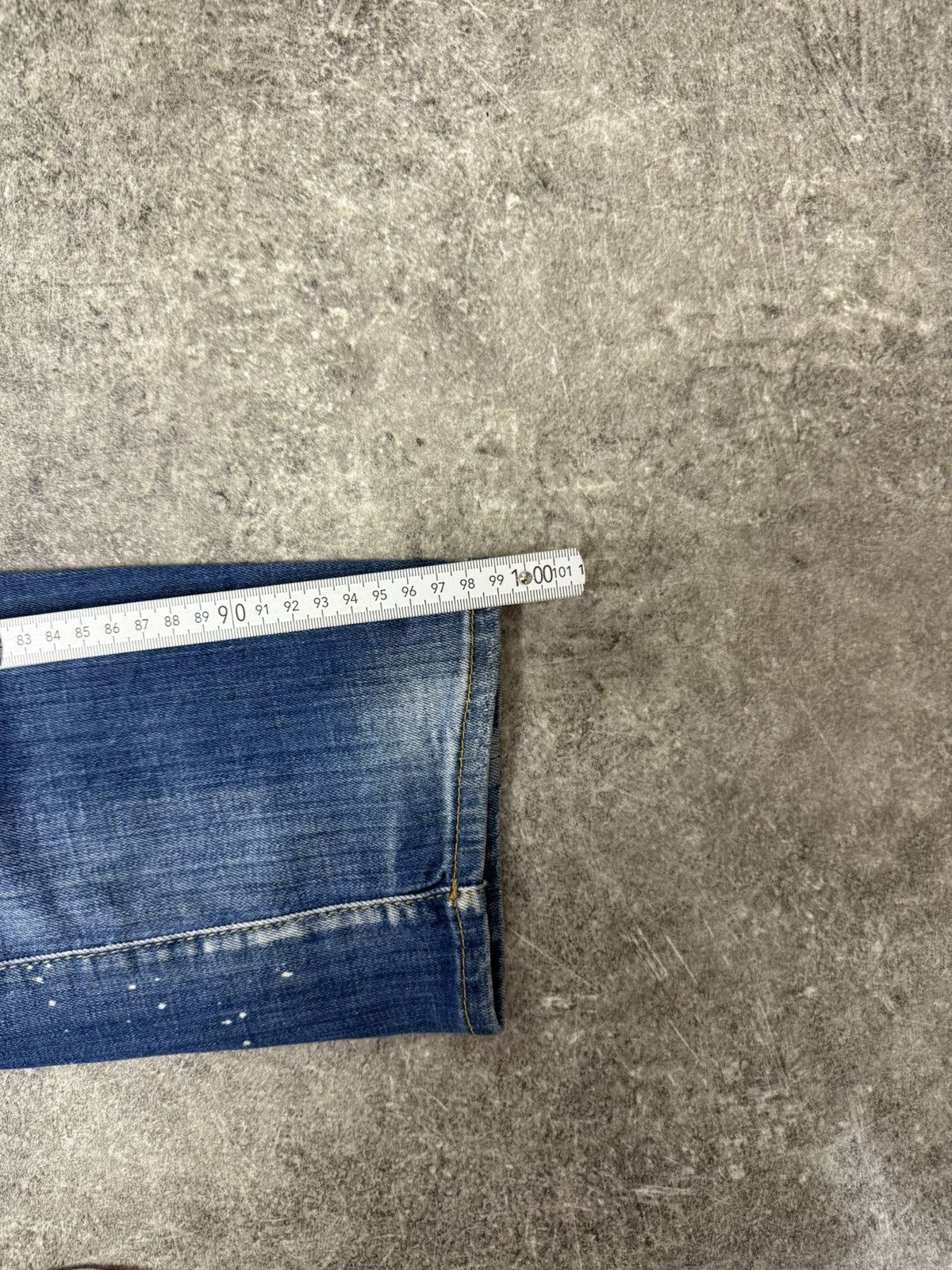 Dsquared2 Dsquared2 Taper slim destroyed jeans Size US 36 / EU 52 - 11 Thumbnail
