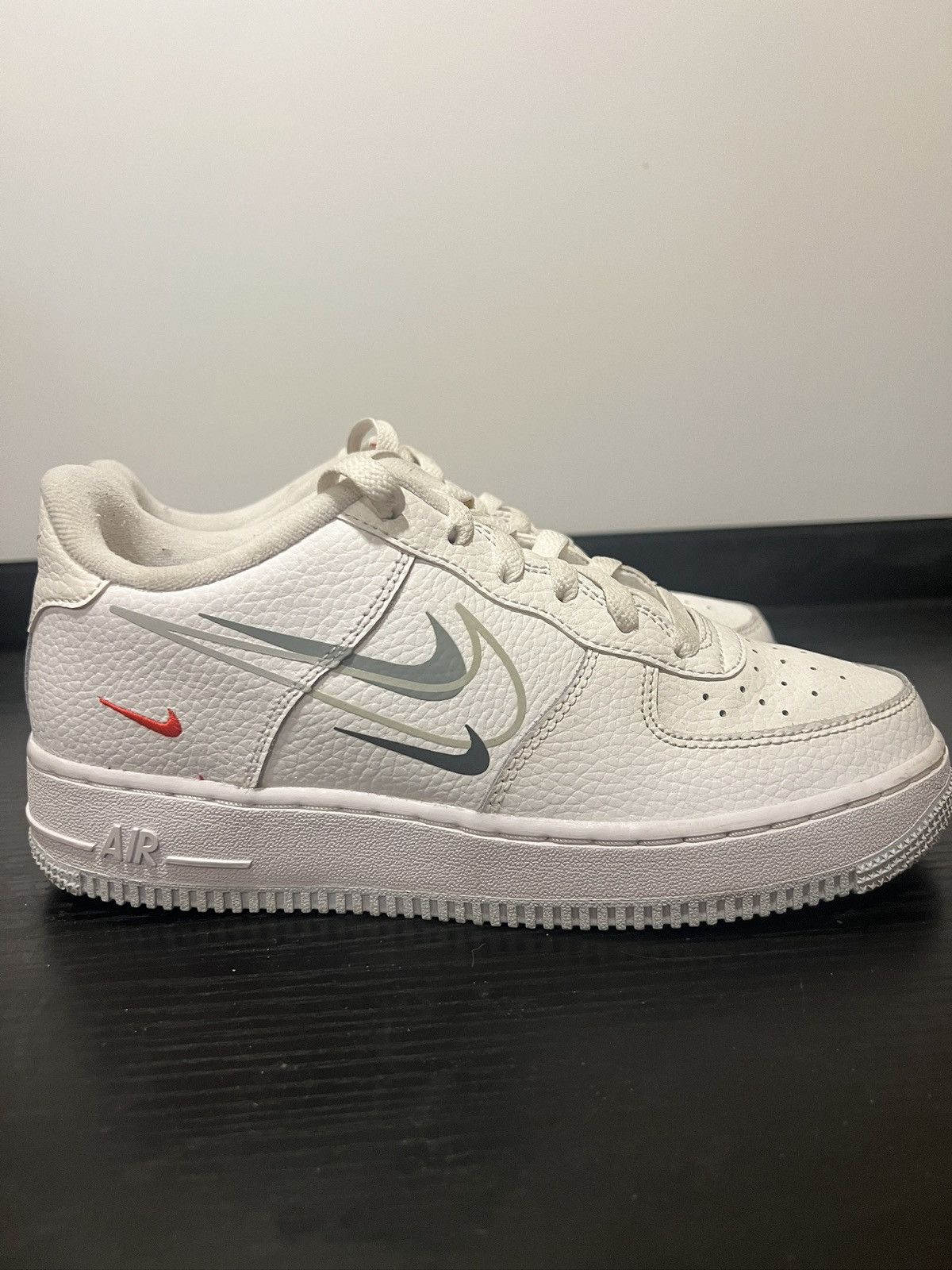 Nike SIZE 8 W0MAN - Nike Air Force 1 Low Multi Swoosh Size US 8 / IT 38 - 3 Thumbnail