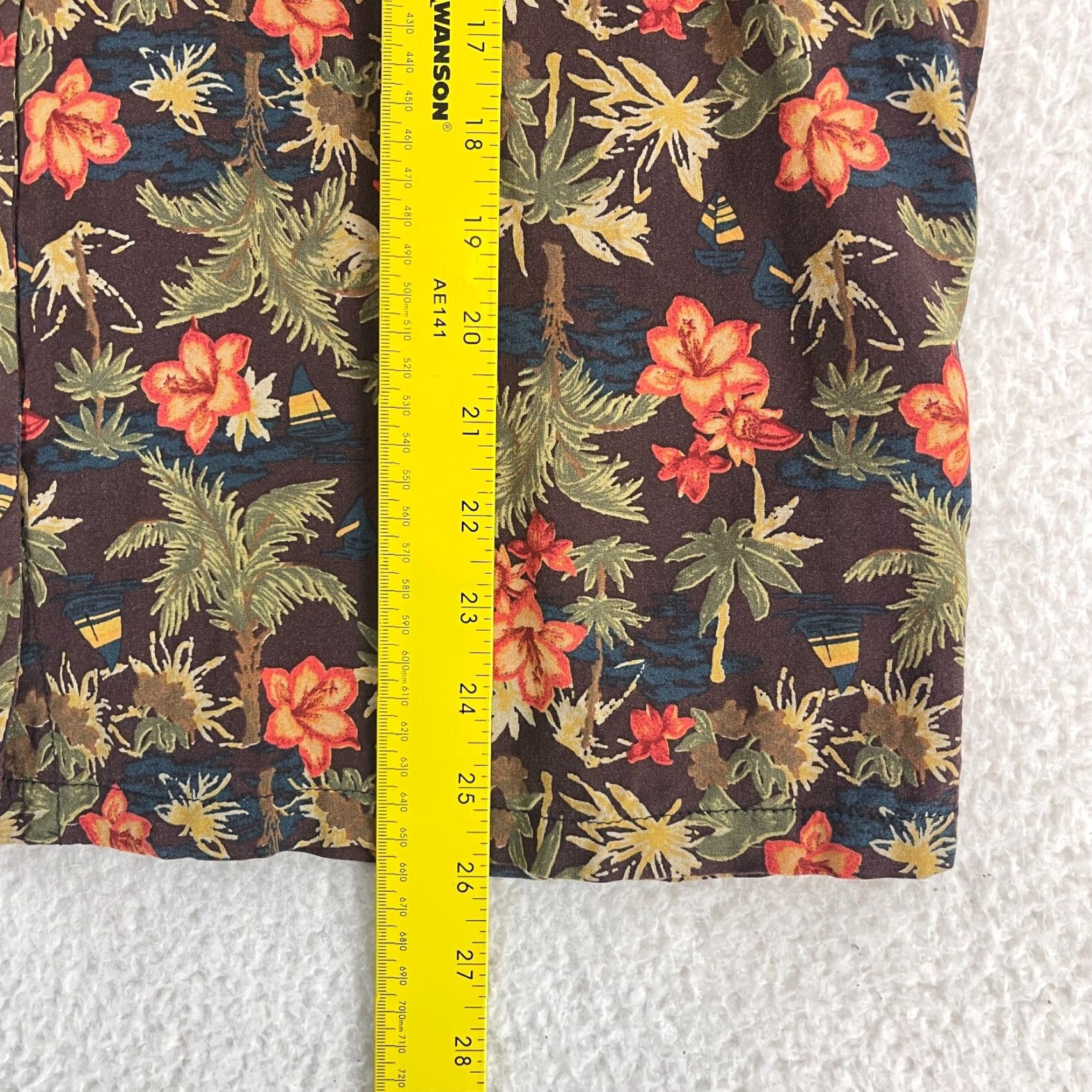 Urban Outfitters Urban Outfitters Morgan Palm Print Shirt Womens Large Brown Oversized Button-Up Size L / US 10 / IT 46 - 7 Thumbnail