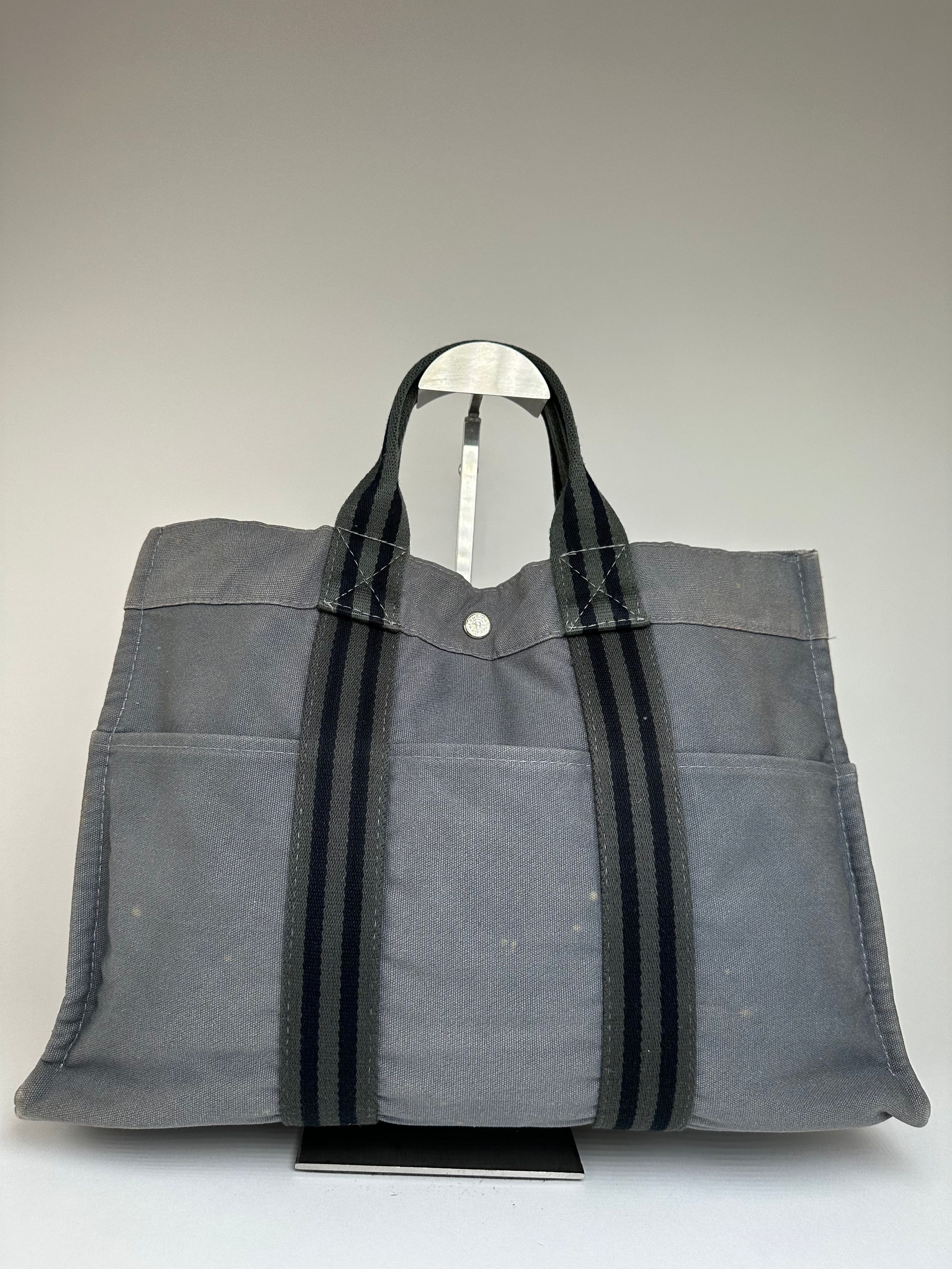 Other Vintage HERMÈS Canvas Tote Bag Grey Size ONE SIZE - 1 Thumbnail