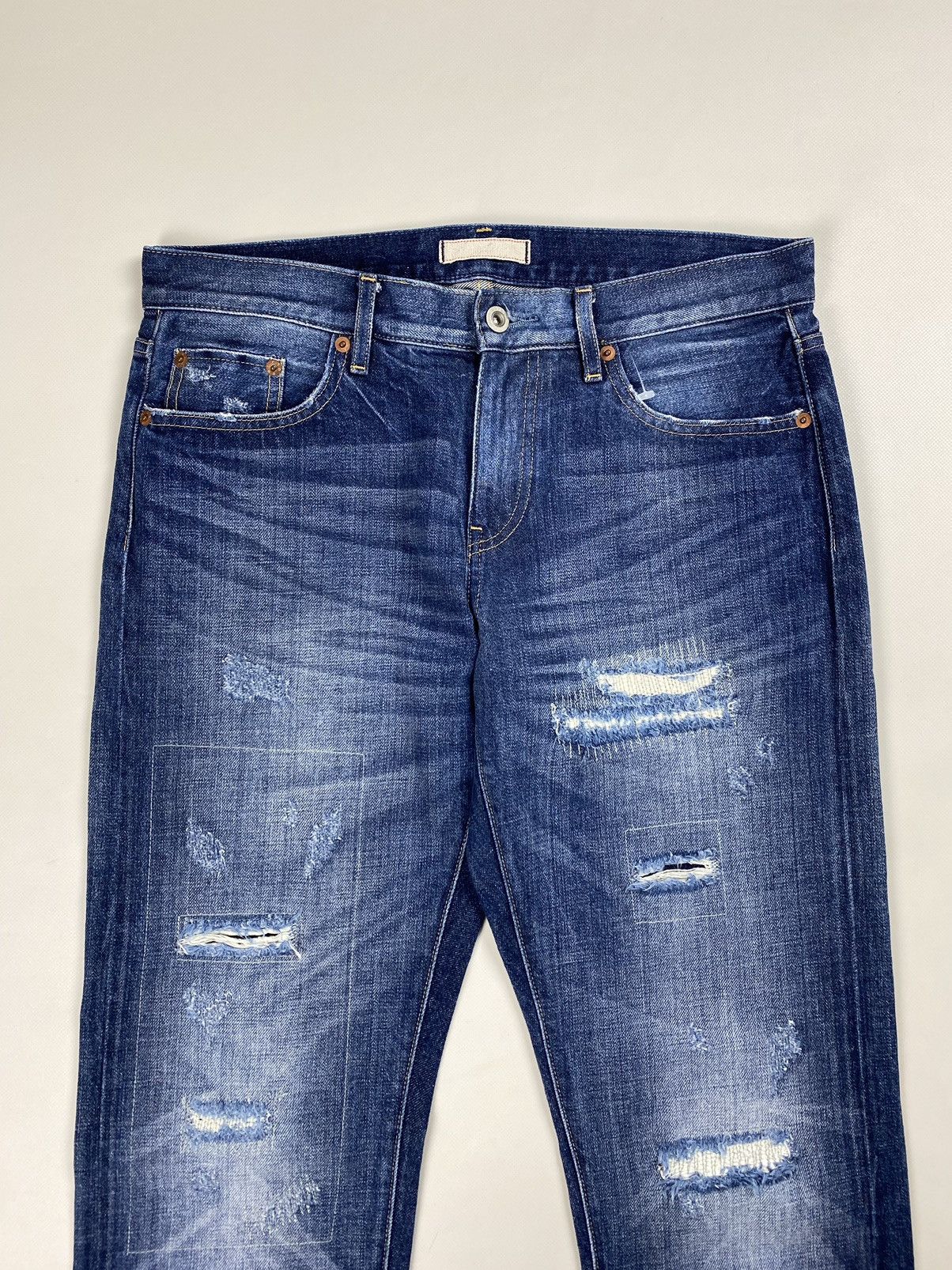 Uniqlo Uniqlo Japanese Selvedge denim men’s boyfriend tapered jeans Size US 27 - 5 Thumbnail
