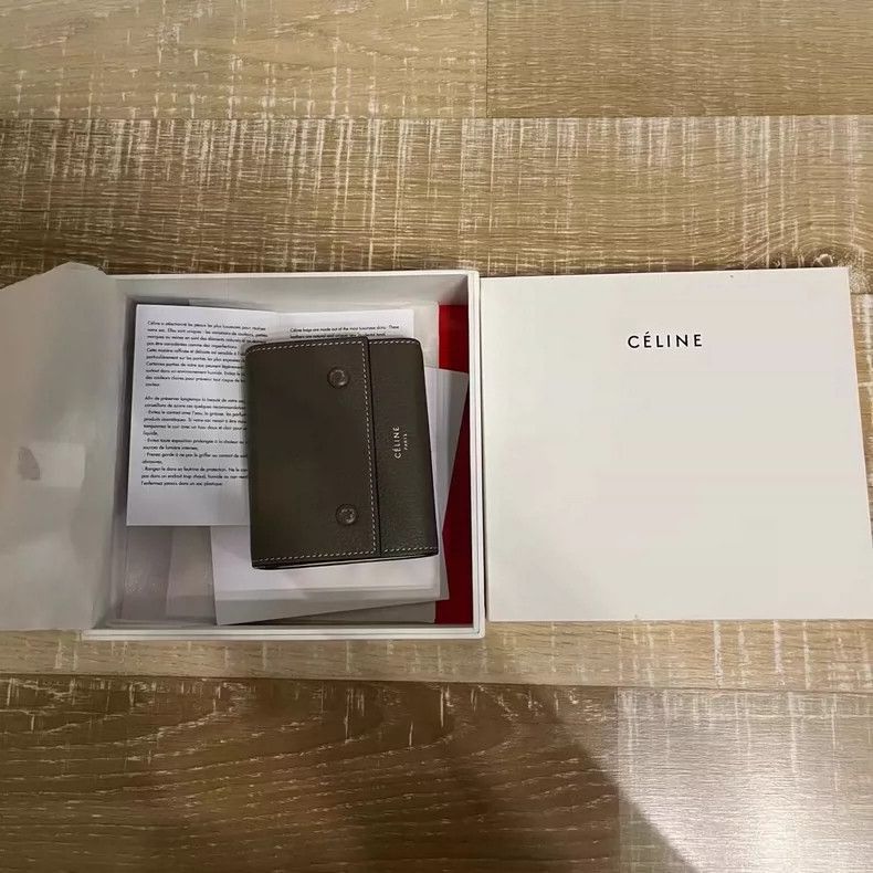 Celine Celine Wallet with Accessories and Minor Flaws Size ONE SIZE - 5 Thumbnail