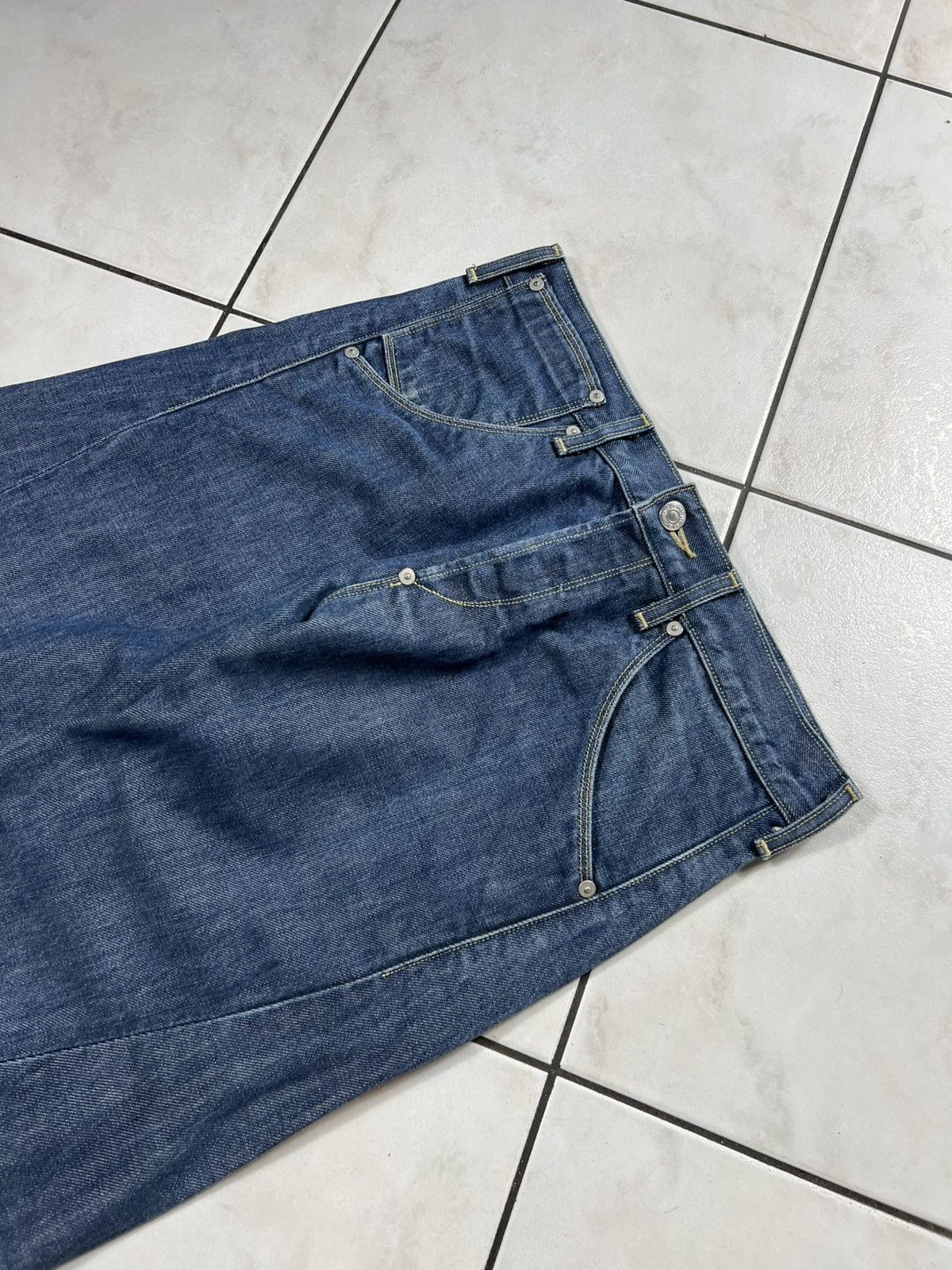 Levi's Vintage Levi’s engineered jeans baggy y2k buckle back 10th Size US 30 / EU 46 - 6 Thumbnail
