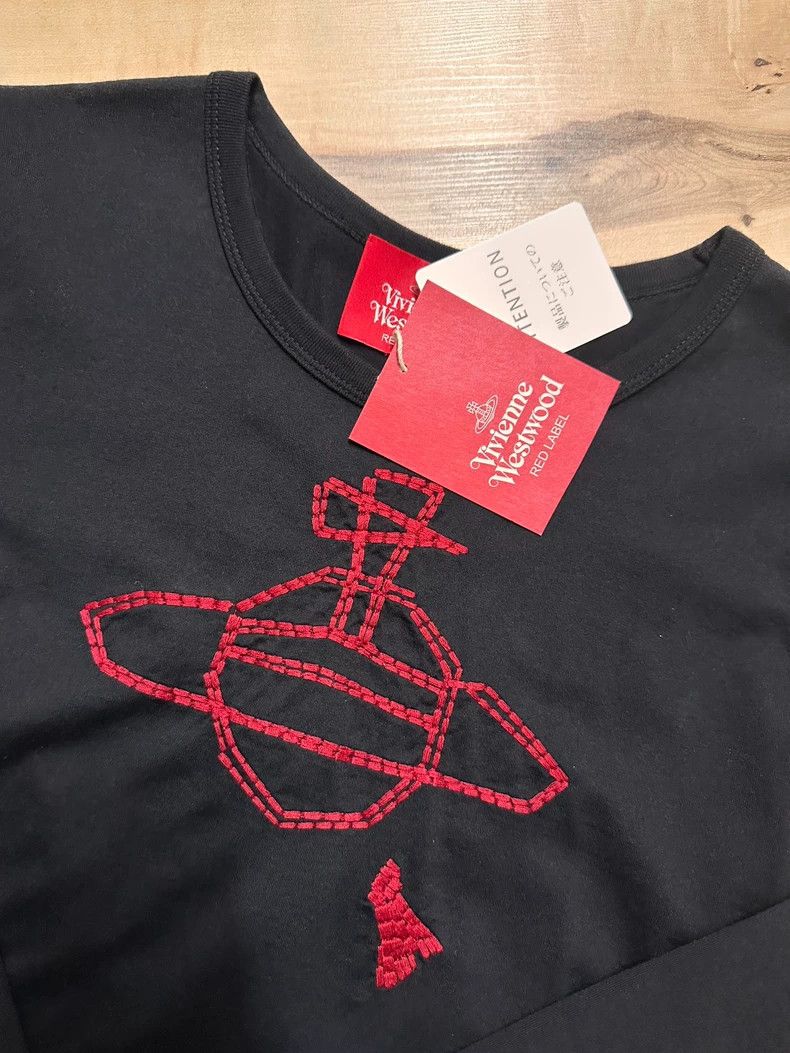 Vivienne Westwood Vivienne Westwood Black t-shirt with long sleeves Size S / US 4 / IT 40 - 1 Thumbnail