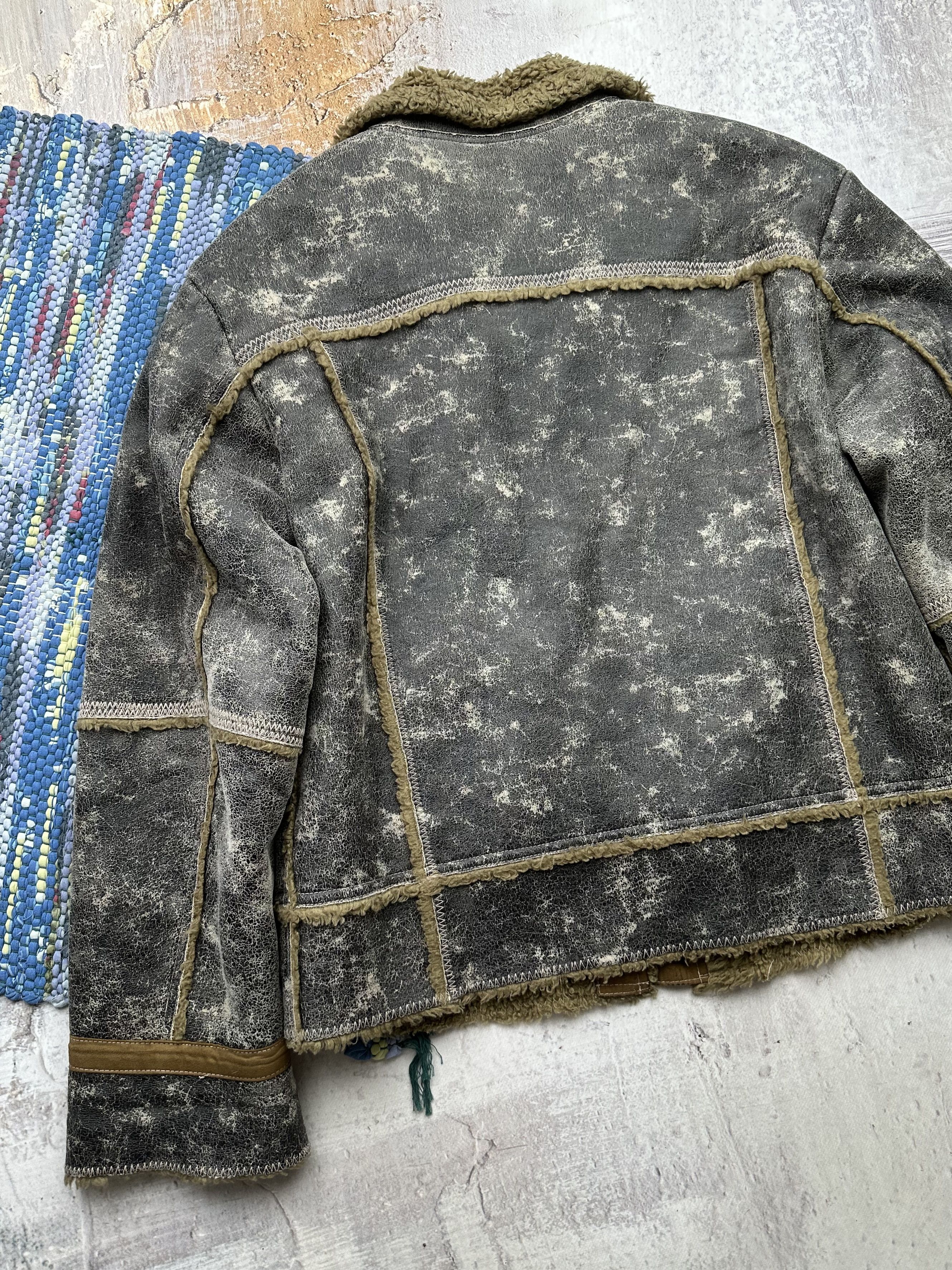 Vintage Vintage Faded Faux Sheepskin Coat A128D15(252) Size US L / EU 52-54 / 3 - 6 Thumbnail