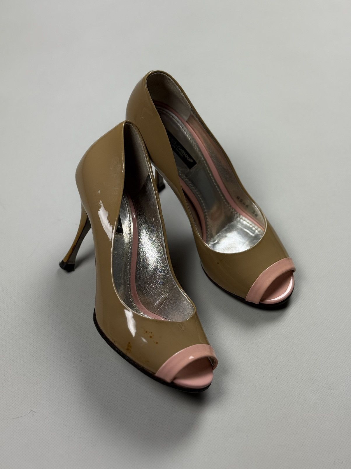 Dolce & Gabbana Dolce&Gabbana Ladies Pump Patent Leather Heels Shoes Size US 9 / IT 39 - 4 Thumbnail