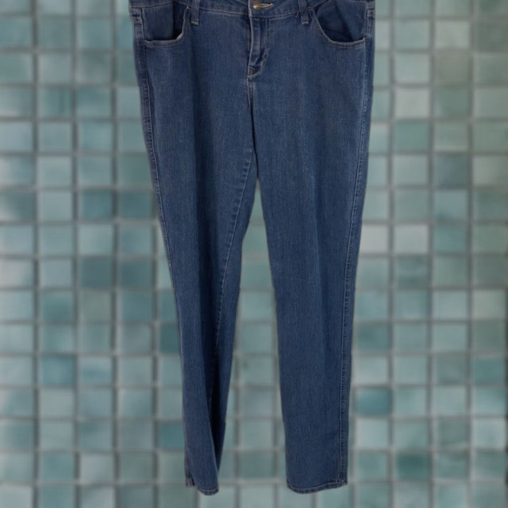 Forever 21 Forever 21 Slim Skinny Jeans Blue Pockets Denim 30 Womens Jeans 30 Blue Slim Skinny Jeans Women Pockets Dark Denim Size 30" / US 8 / IT 44 - 1 Thumbnail
