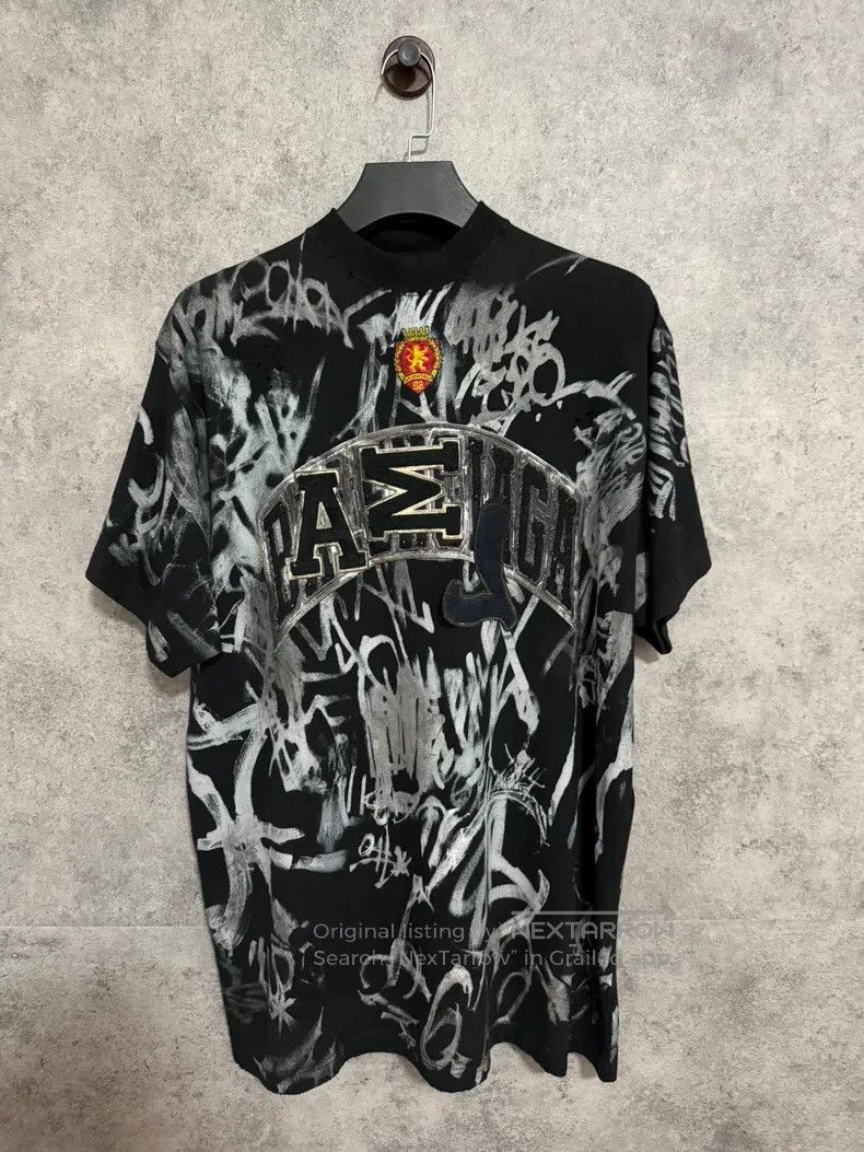Balenciaga Balenciaga Black Manchester United Embroidered Graffiti Sh Size US S / EU 44-46 / 1 - 1 Thumbnail