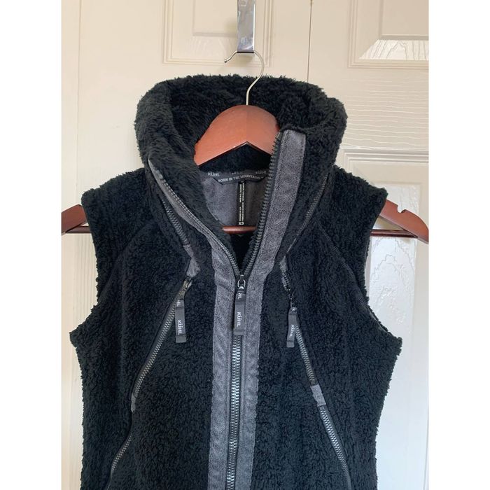 Kuhl Kuhl hooded vest black high loft fleece Grailed