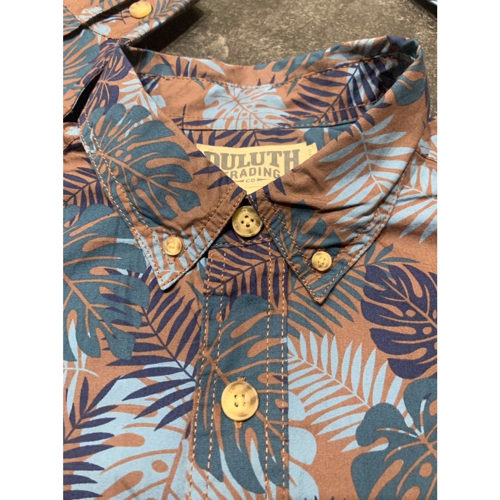 ALOHAS Duluth Trading Mens Medium Long Sleeve Button Down Shirt Floral Print Cotton Size US M / EU 48-50 / 2 - 5 Thumbnail