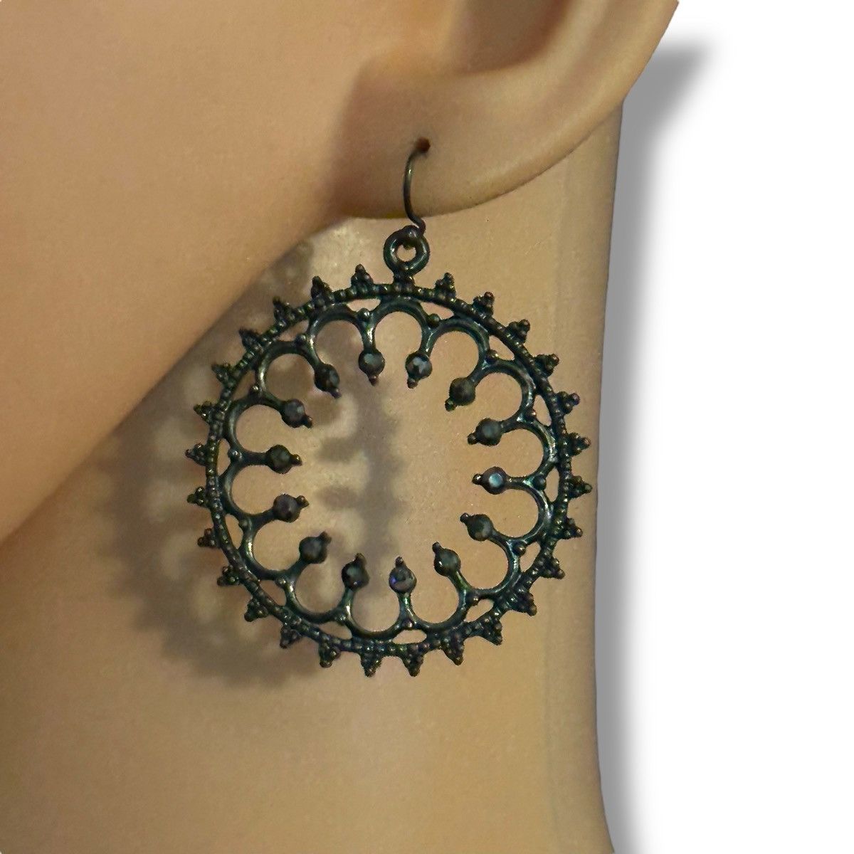 Other Gunmetal filigree rhinestone dangle hoop earrings Size ONE SIZE - 2 Thumbnail