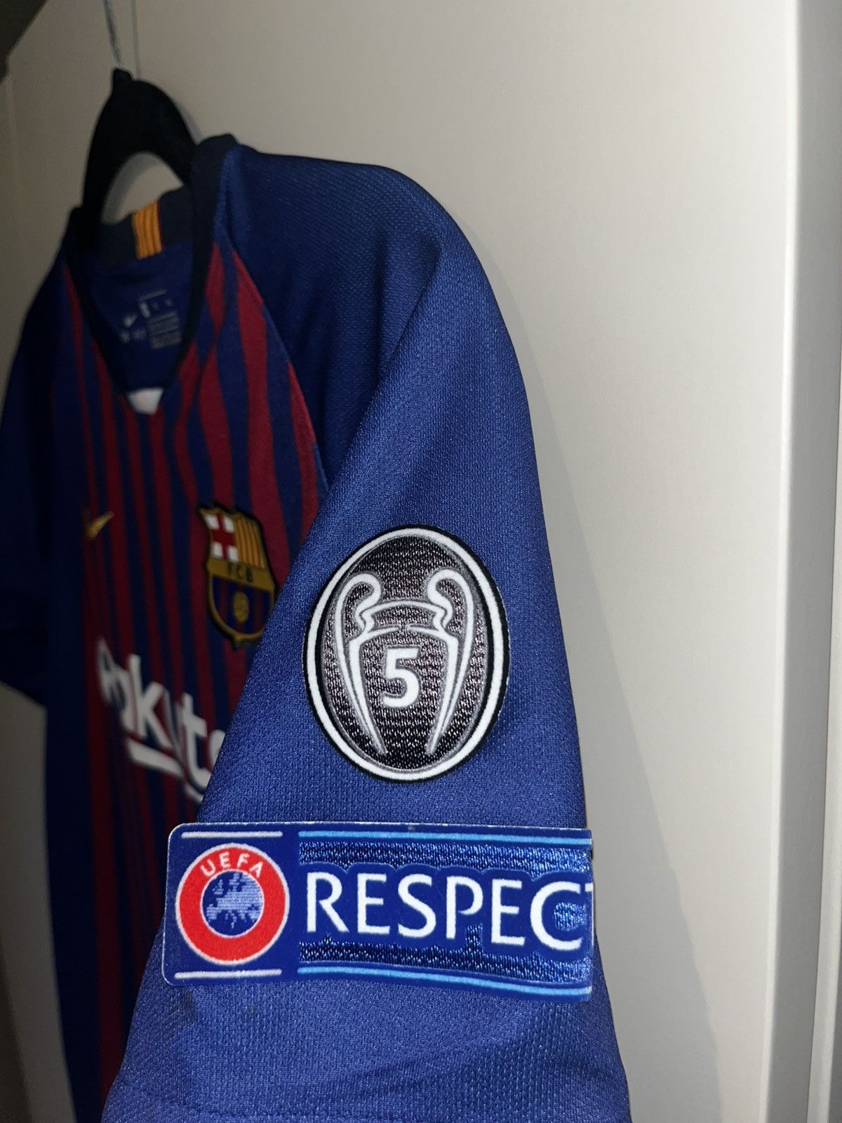 Nike Barcelona 2018 home kit Messi Size US XS / EU 42 / 0 - 3 Thumbnail