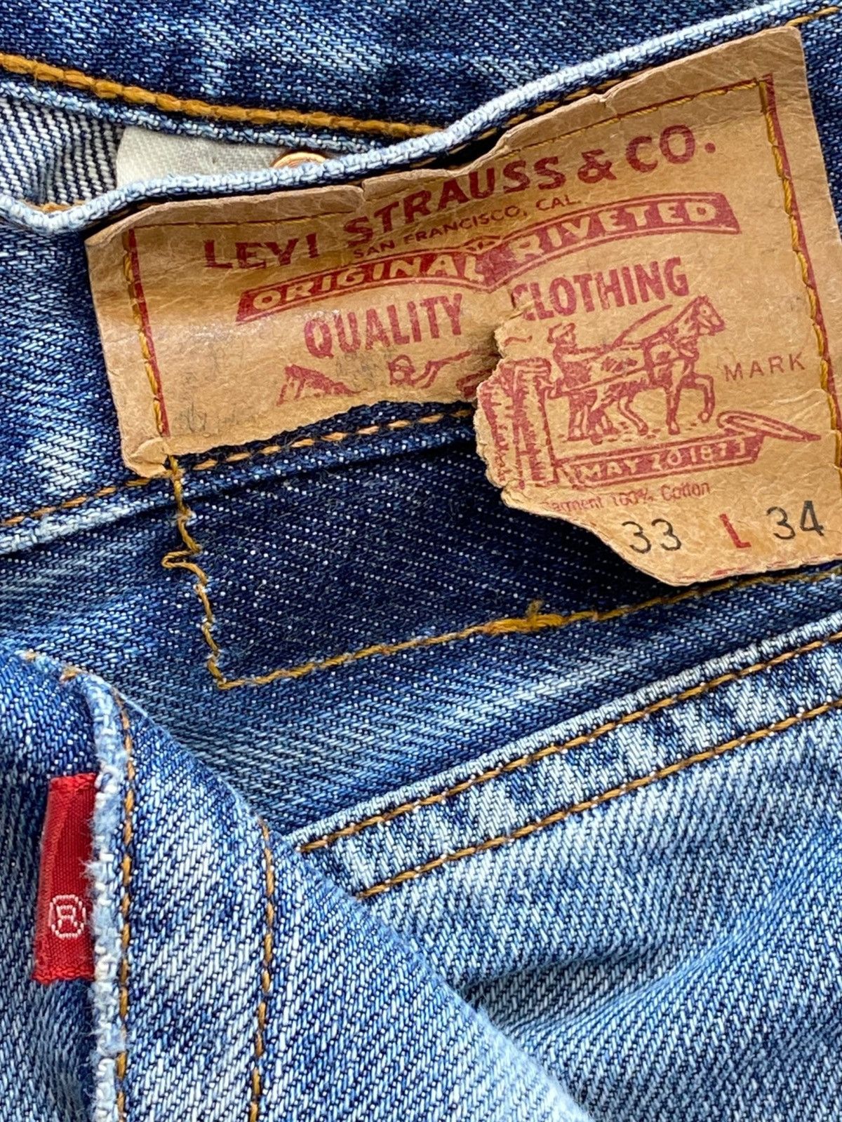 Levi's Levi’s Faded Blue Wash Whiskered Style Straight Leg Jeans Size US 32 / EU 48 - 11 Thumbnail