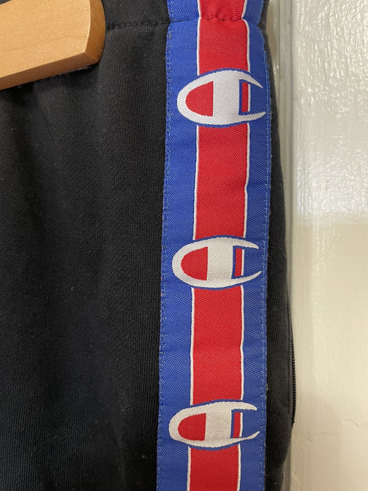 Champion × Vetements Champion Sweatpants Size US 31 - 3 Thumbnail