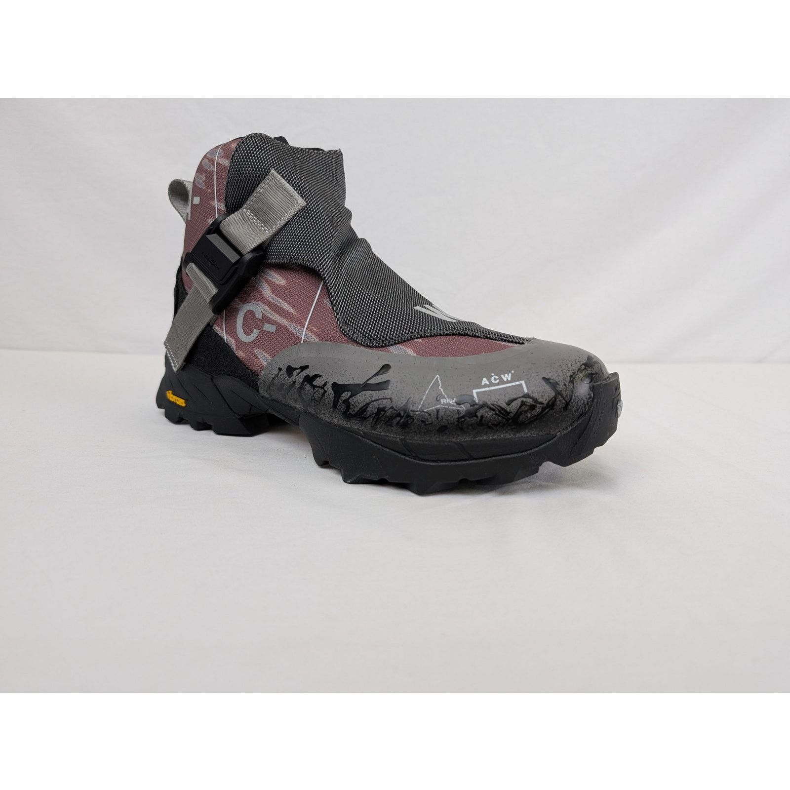 A-COLD-WALL* × ROA o1rshd1 Andreas Buckle ACW Boots in Burnt Red/Black Size US 10 / EU 43 - 1 Thumbnail