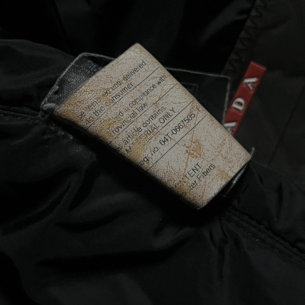 Prada Vintage Prada Nylon Red Tab Insulated Jacket Size US M / EU 48-50 / 2 - 9 Thumbnail