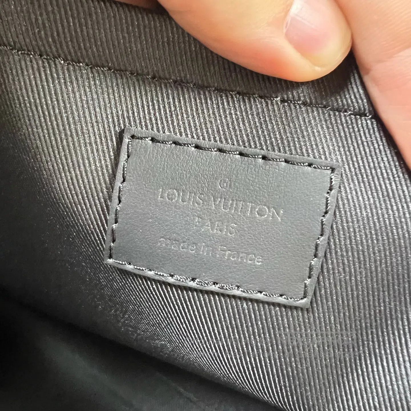 Louis Vuitton Louis Vuitton Polar Bear Co-branded Chessboard Grid Handba Size ONE SIZE - 6 Thumbnail