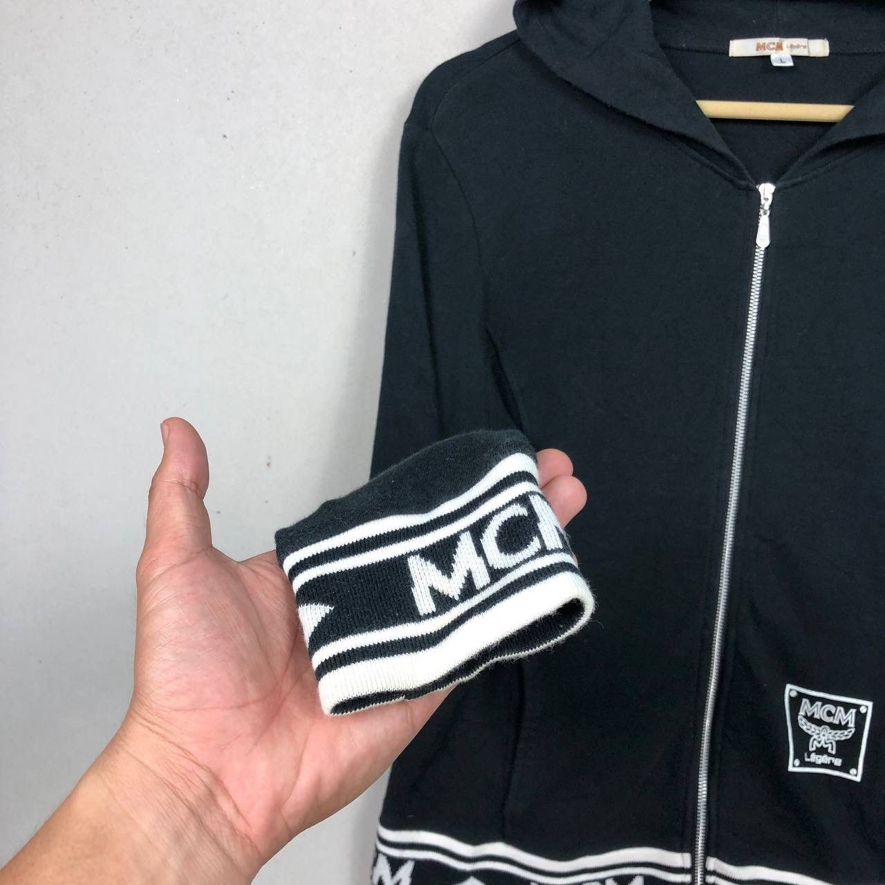 MCM Authentic MCM Stripe Logo Hoodie Sweatshirt Zipper Size US M / EU 48-50 / 2 - 4 Thumbnail
