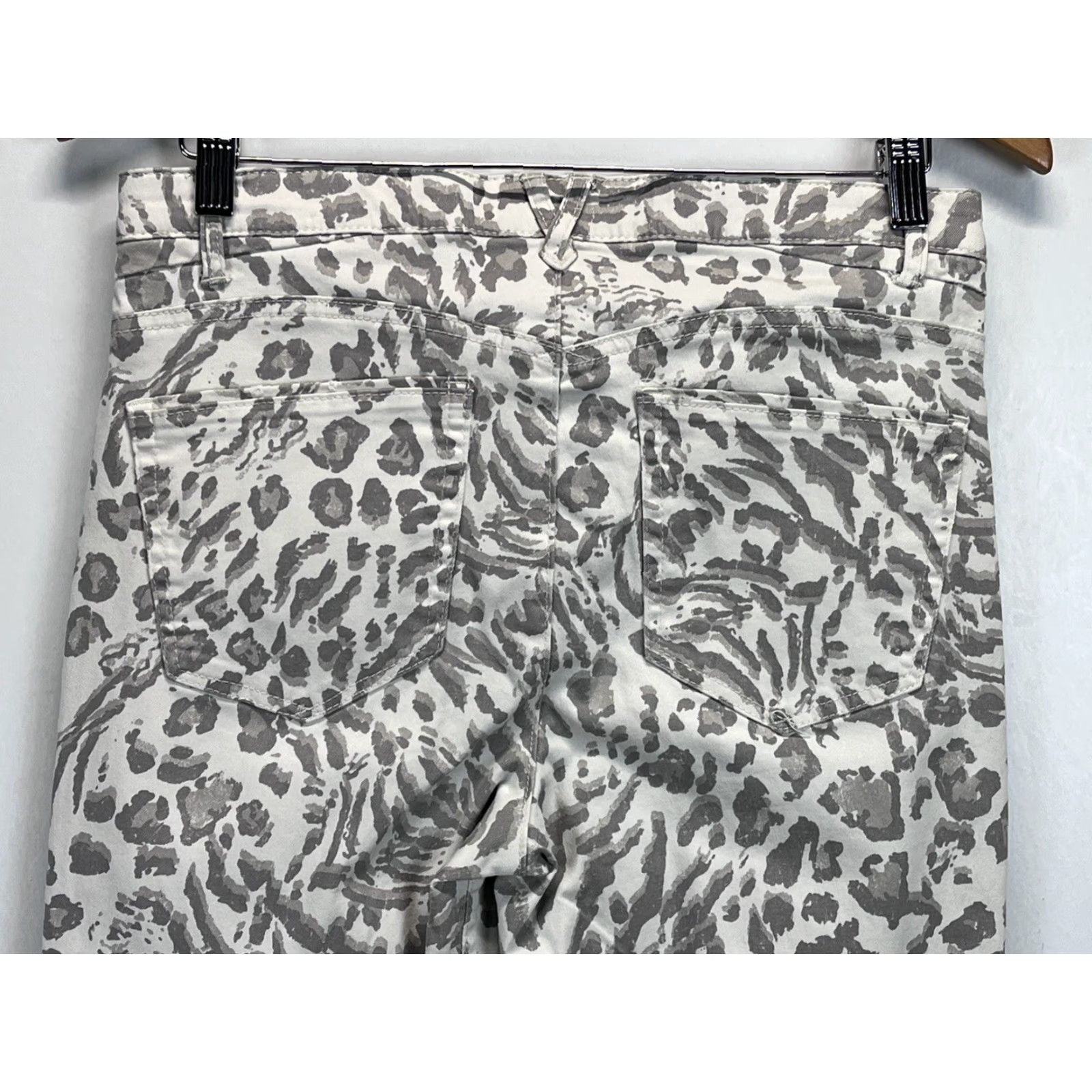 Vintage DEMOCRACY Animal Print Jeans Sz 8 Womens Skinny Raw Hem White Grey Leopard Size 30" / US 8 / IT 44 - 4 Thumbnail