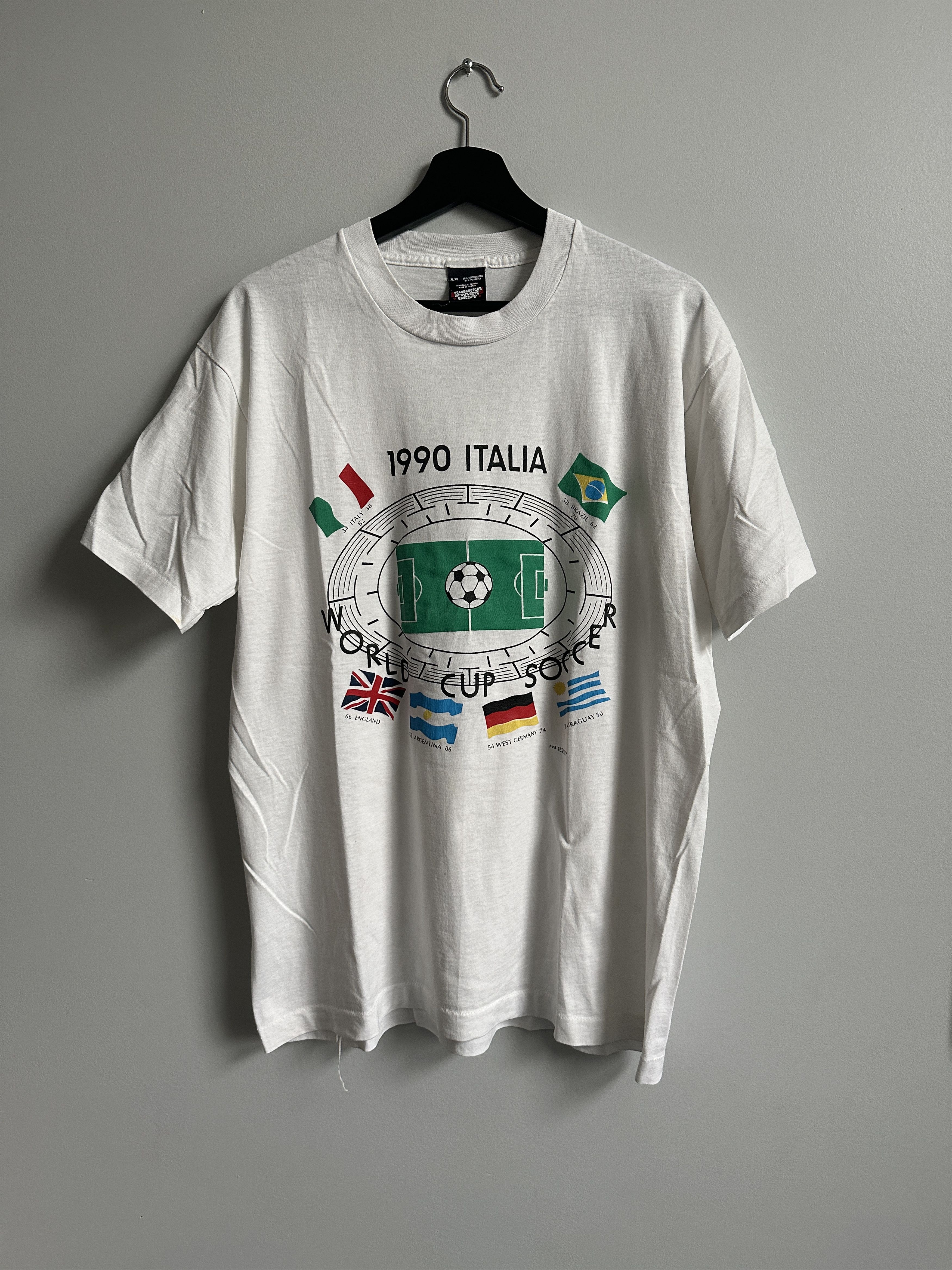 Vintage Vintage 1990 World Cup Single Stitch Tee Size US XL / EU 56 / 4 - 1 Thumbnail