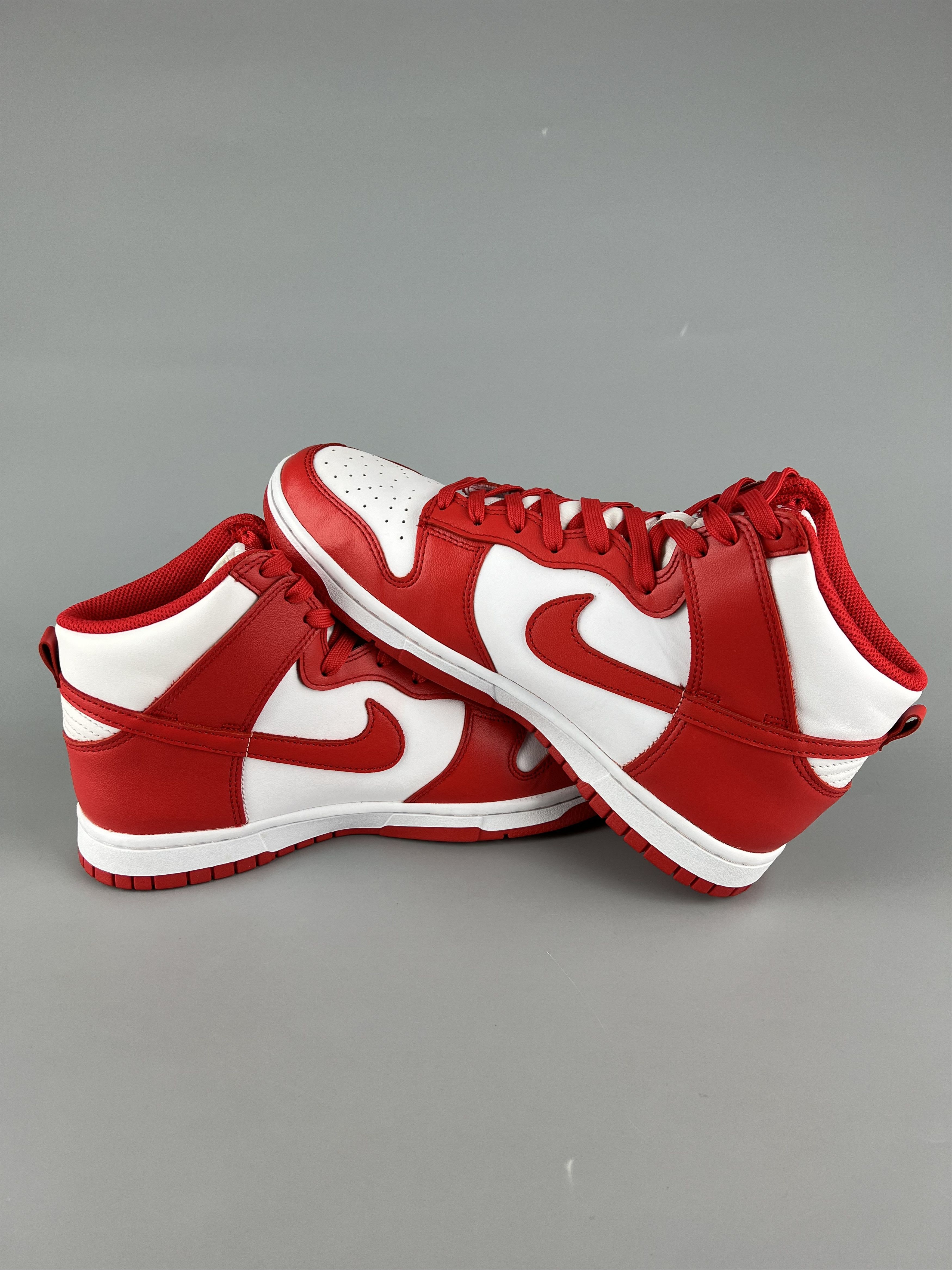 Nike Nike Dunk High Retro University Red White Size US 8.5 / EU 41-42 - 5 Thumbnail
