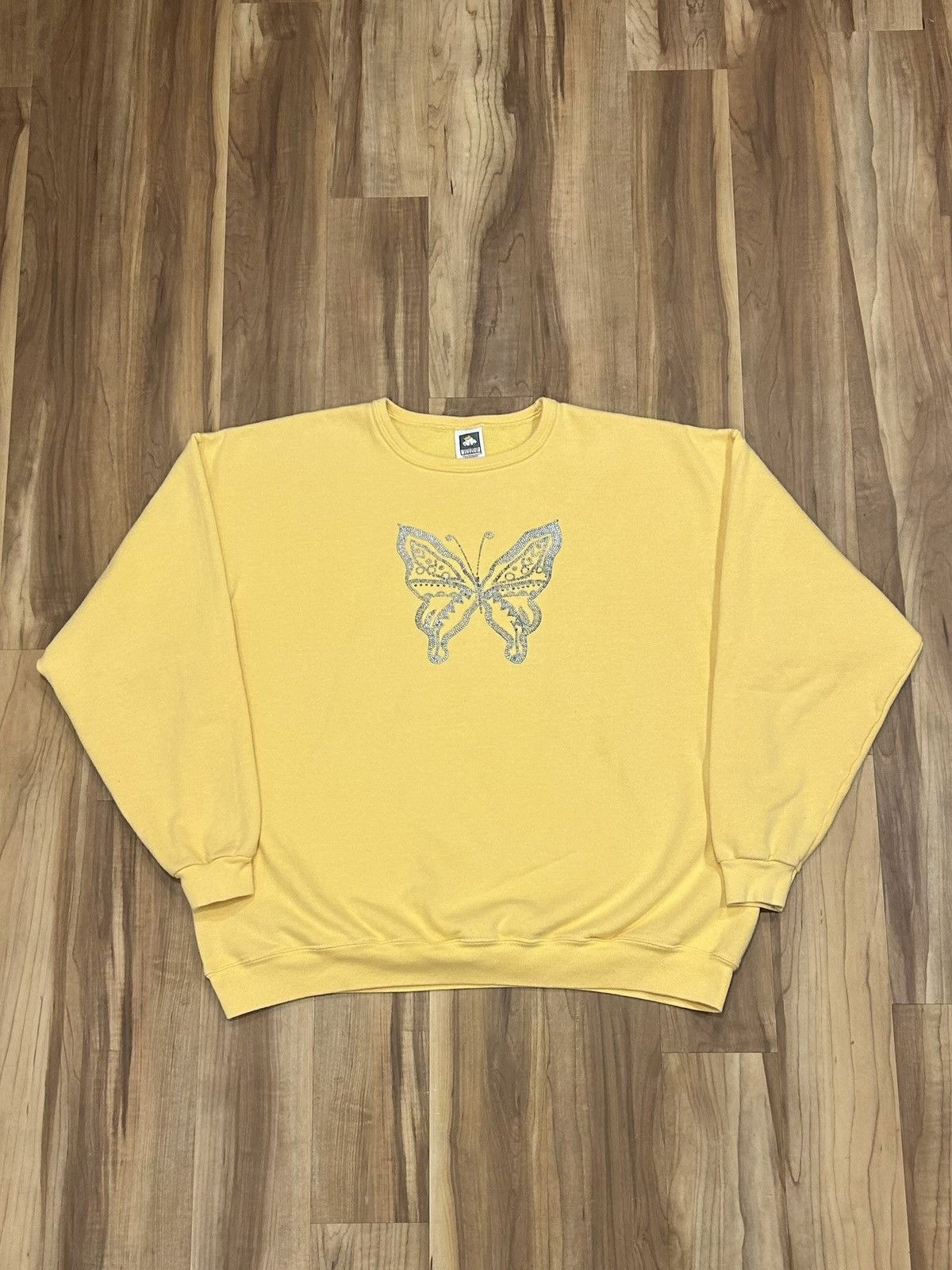 Vintage Vintage Butterfly Crewneck Size XXL / US 16-18 / IT 52-54 - 1 Thumbnail