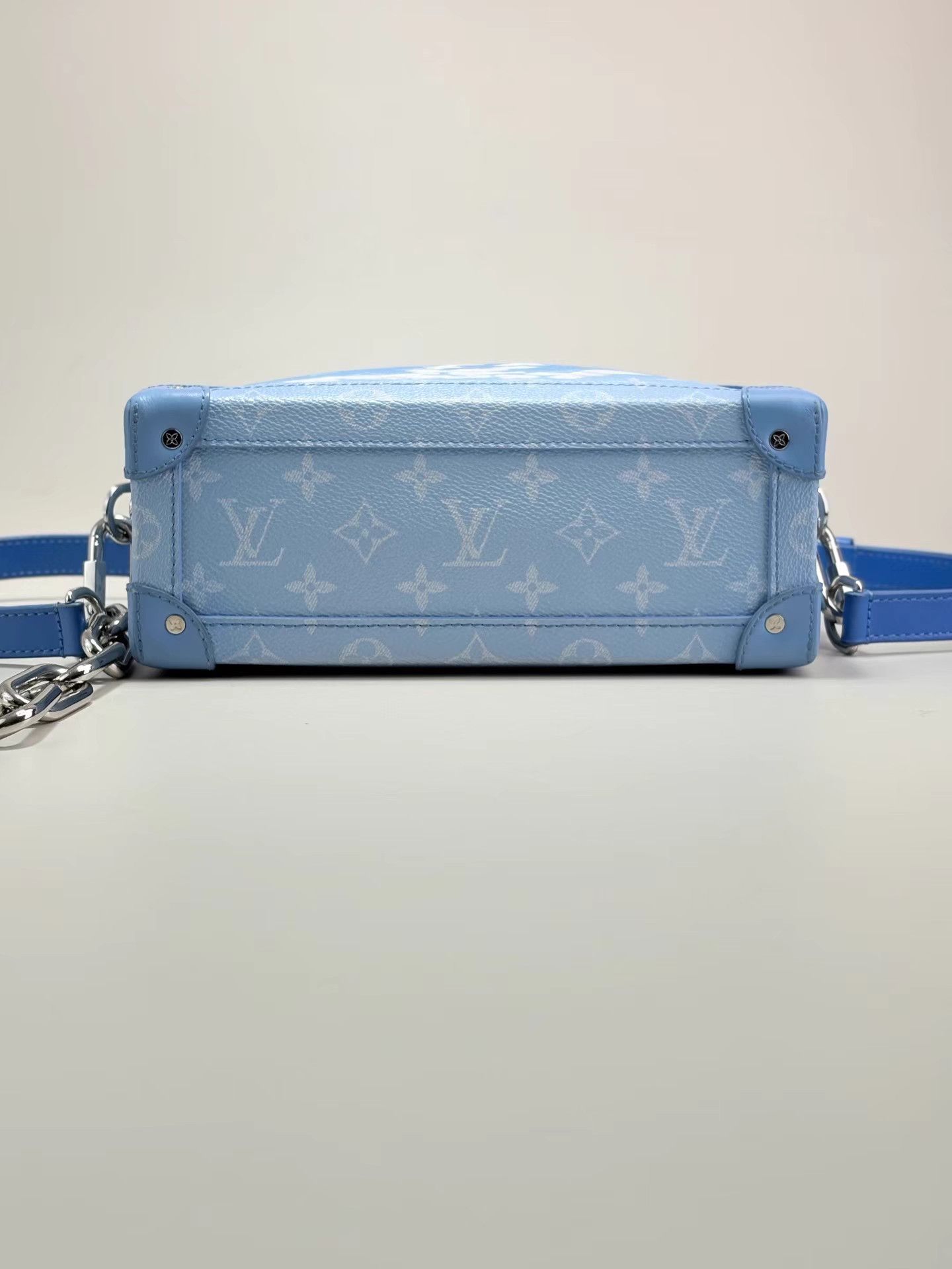 Louis Vuitton LOUIS VUITTON LV Clouds SOFT TRUNK Shoulder Box Bag Size ONE SIZE - 5 Thumbnail