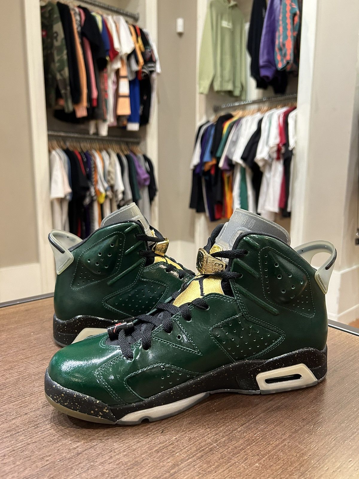 Jordan Brand Jordan 6 Retro Champagne Size US 9.5 / EU 42-43 - 3 Thumbnail