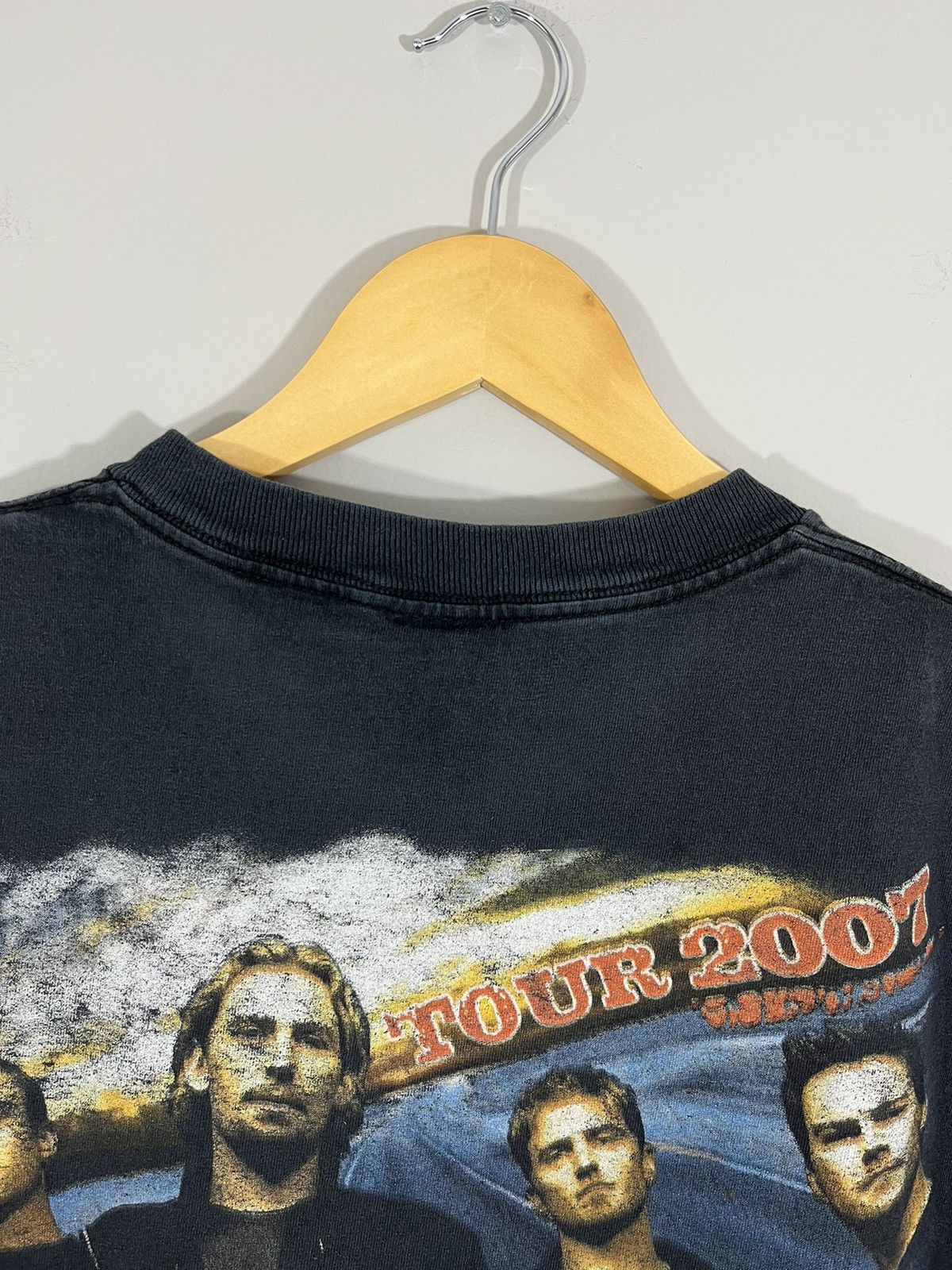 Band Tees Faded Black Nickelback 2007 Tour Y2K Band Tee Size US M / EU 48-50 / 2 - 9 Thumbnail
