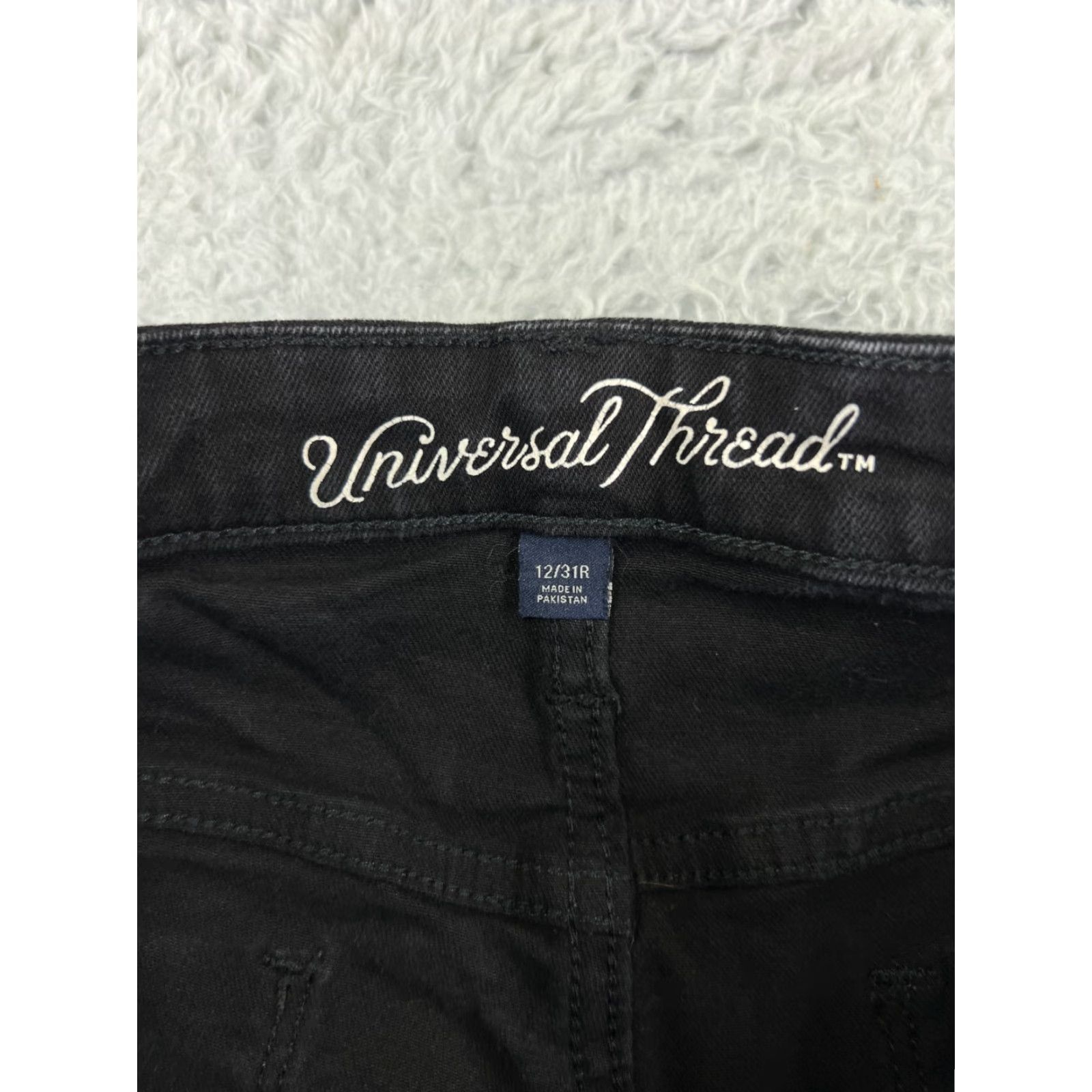 Vintage Universal Thread Jeans Women 12 Black Denim Flared Cotton Blend Stretch Size 34" / US 12 / IT 48 - 3 Thumbnail