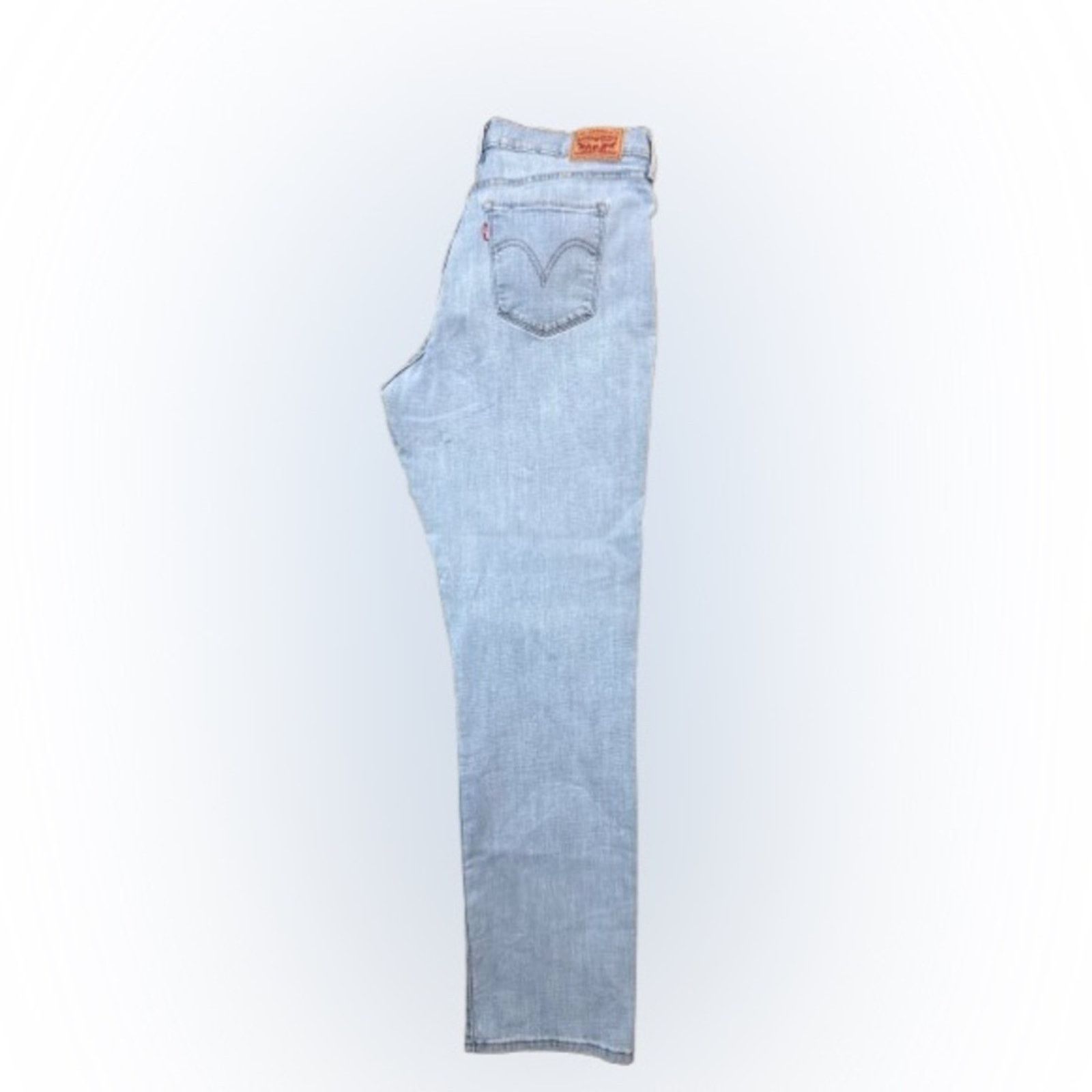 Levi's LEVI’S WOMEN'S CLASSIC STRAIGHT FIT JEANS (Size: 16 Long) Size 38" / US 16 / IT 52 - 3 Thumbnail