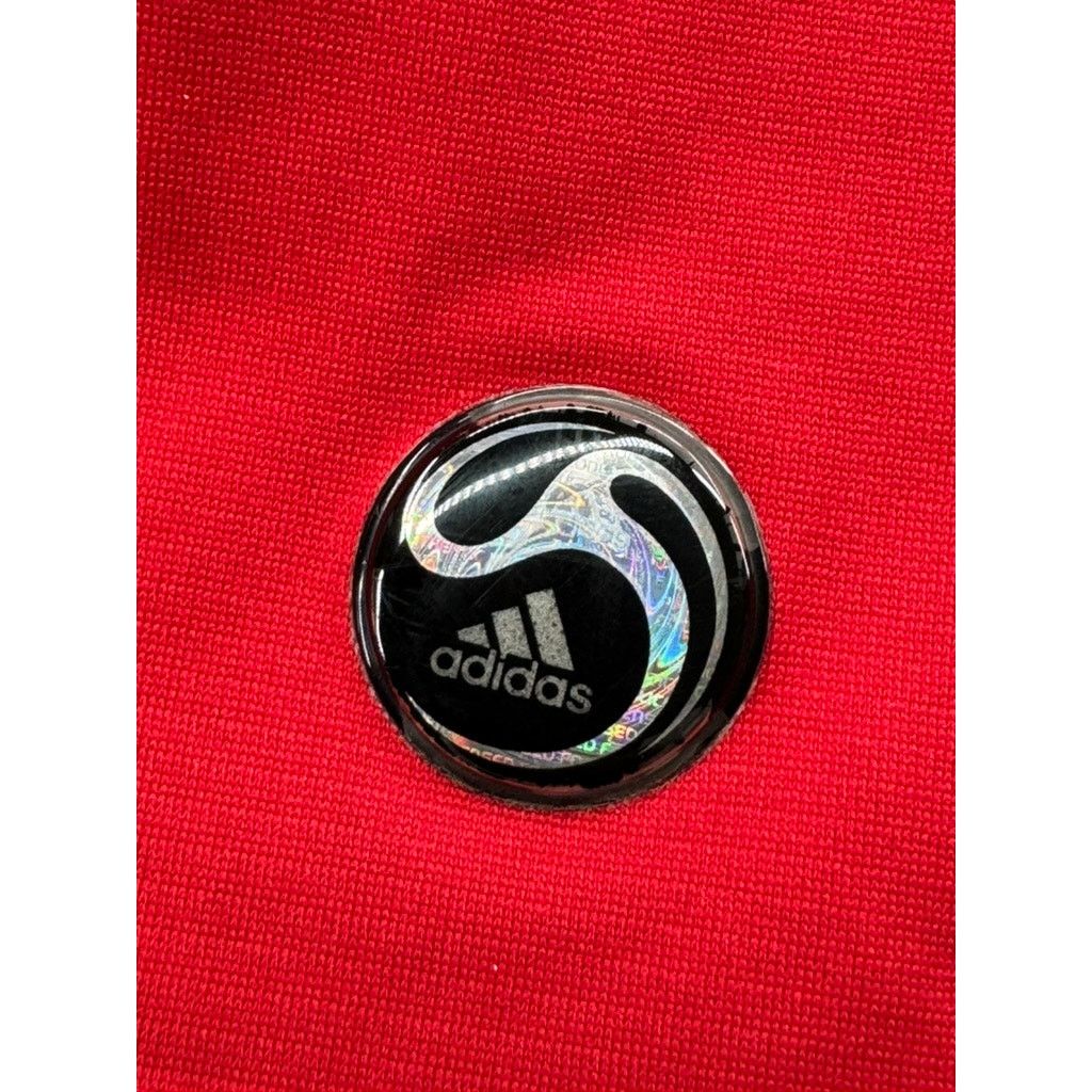 Adidas × Vintage Adidas Liverpool Football Club Home Team Soccer Jersey Size US L / EU 52-54 / 3 - 6 Thumbnail