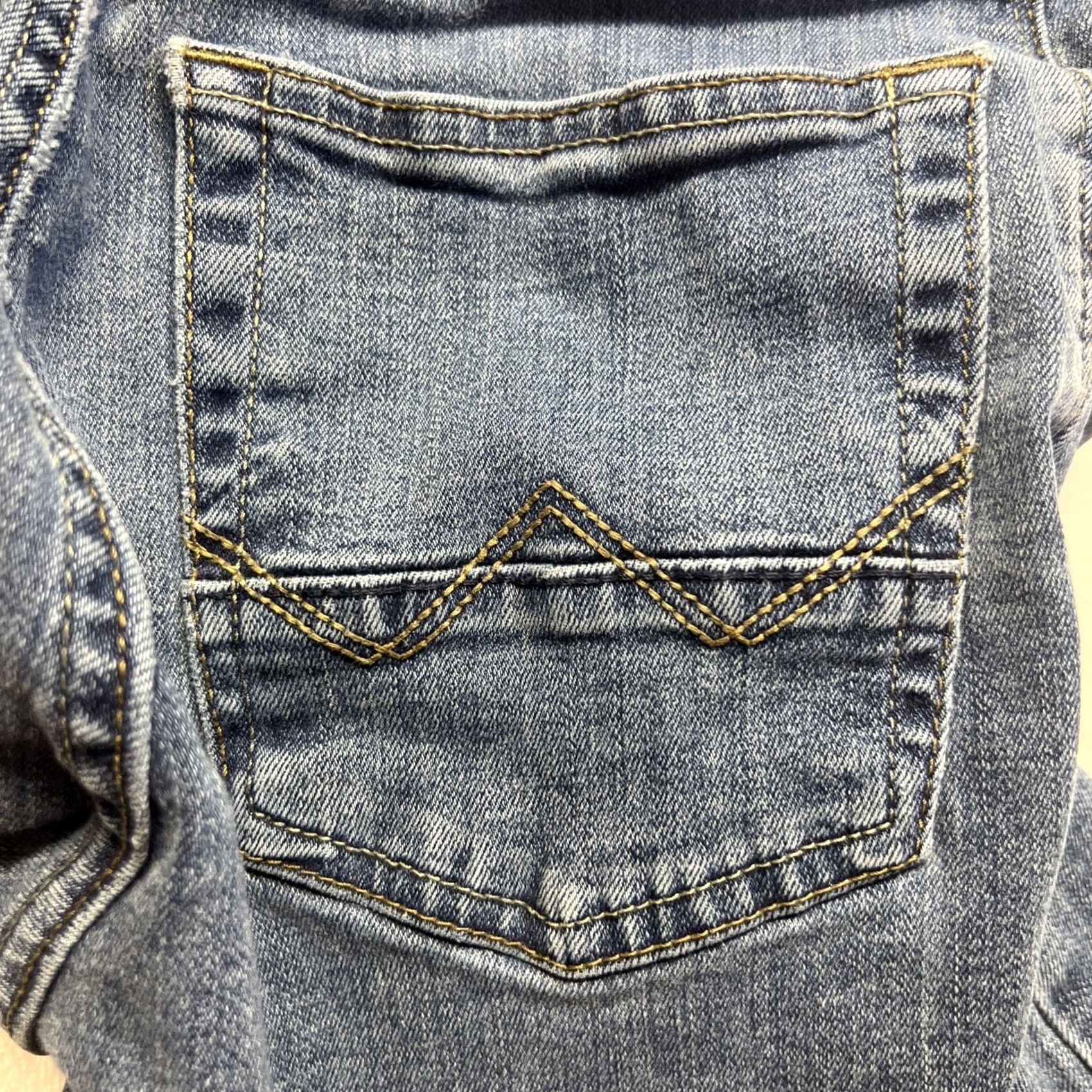 Wrangler Wrangler Jeans Bootcut Men 29x30 Medium Wash Stretch Cotton Denim Zip Button Regular 29 Waist 30 Inseam Blue Size US 29 - 7 Thumbnail
