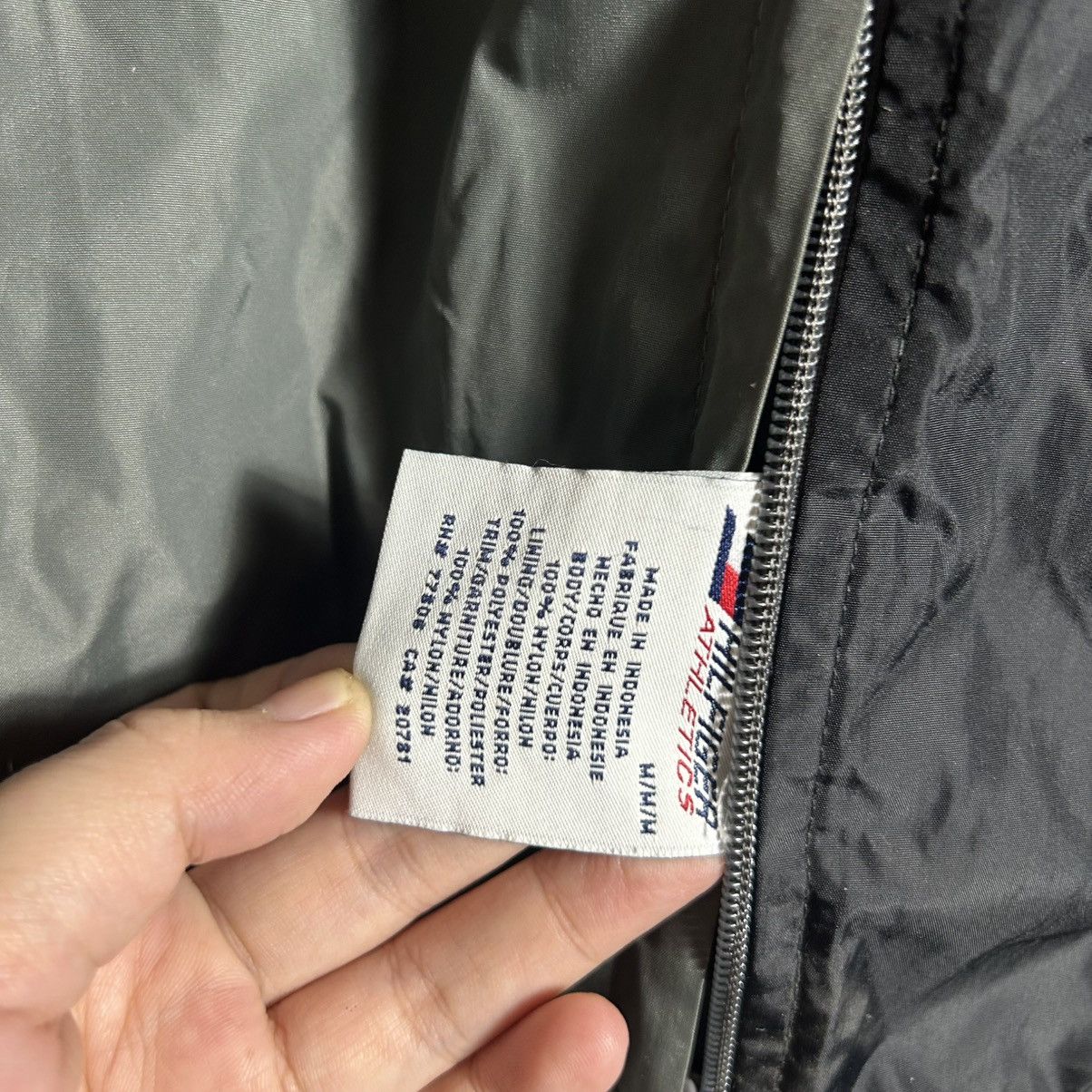 Tommy Hilfiger × Vintage Vintage Tommy Hilfiger Reverse Jacket Size US XL / EU 56 / 4 - 8 Thumbnail