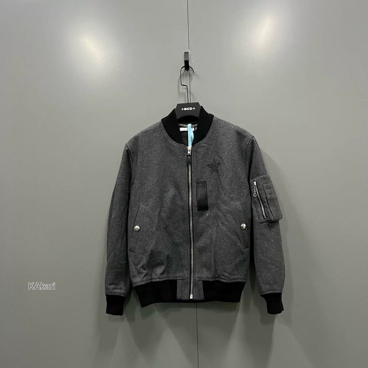 Givenchy Givenchy Gray Star Patchwork Leather Jacket Size US S / EU 44-46 / 1 - 1 Thumbnail