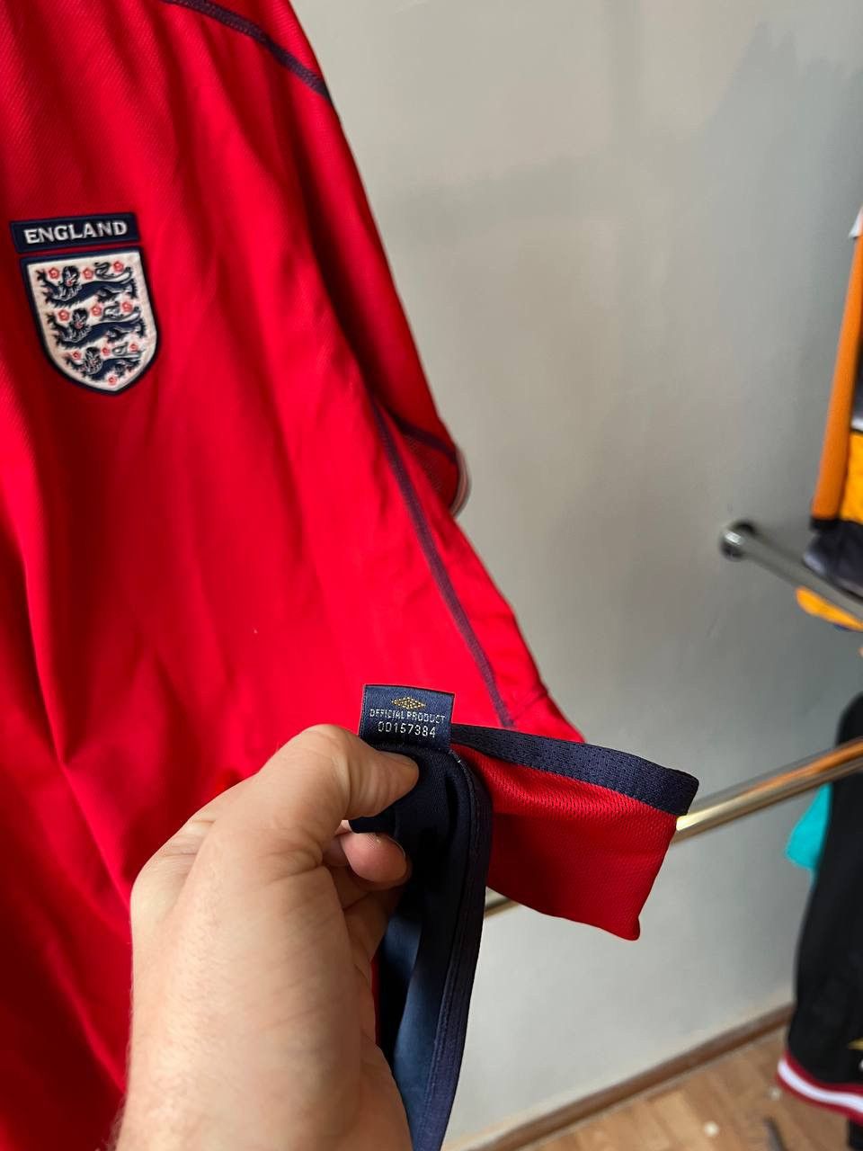 Umbro 2002/04 ENGLAND TEAM REVERSIBLE SOCCER JERSEY SHIRT UMBRO L Size US L / EU 52-54 / 3 - 7 Thumbnail