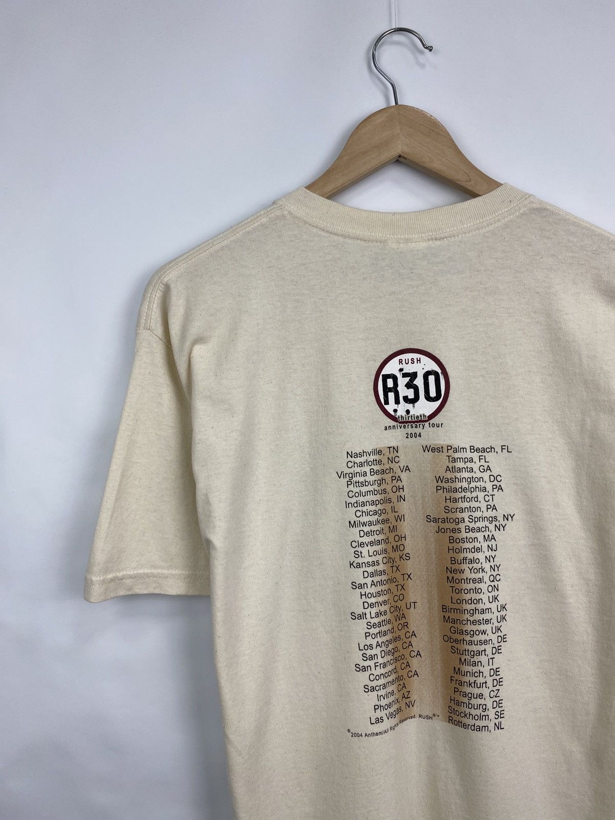 Gildan Vintage RUSH R30 Thirtieth Anniversary Tour 2004 T-Shirt Y2K Size US M / EU 48-50 / 2 - 7 Thumbnail