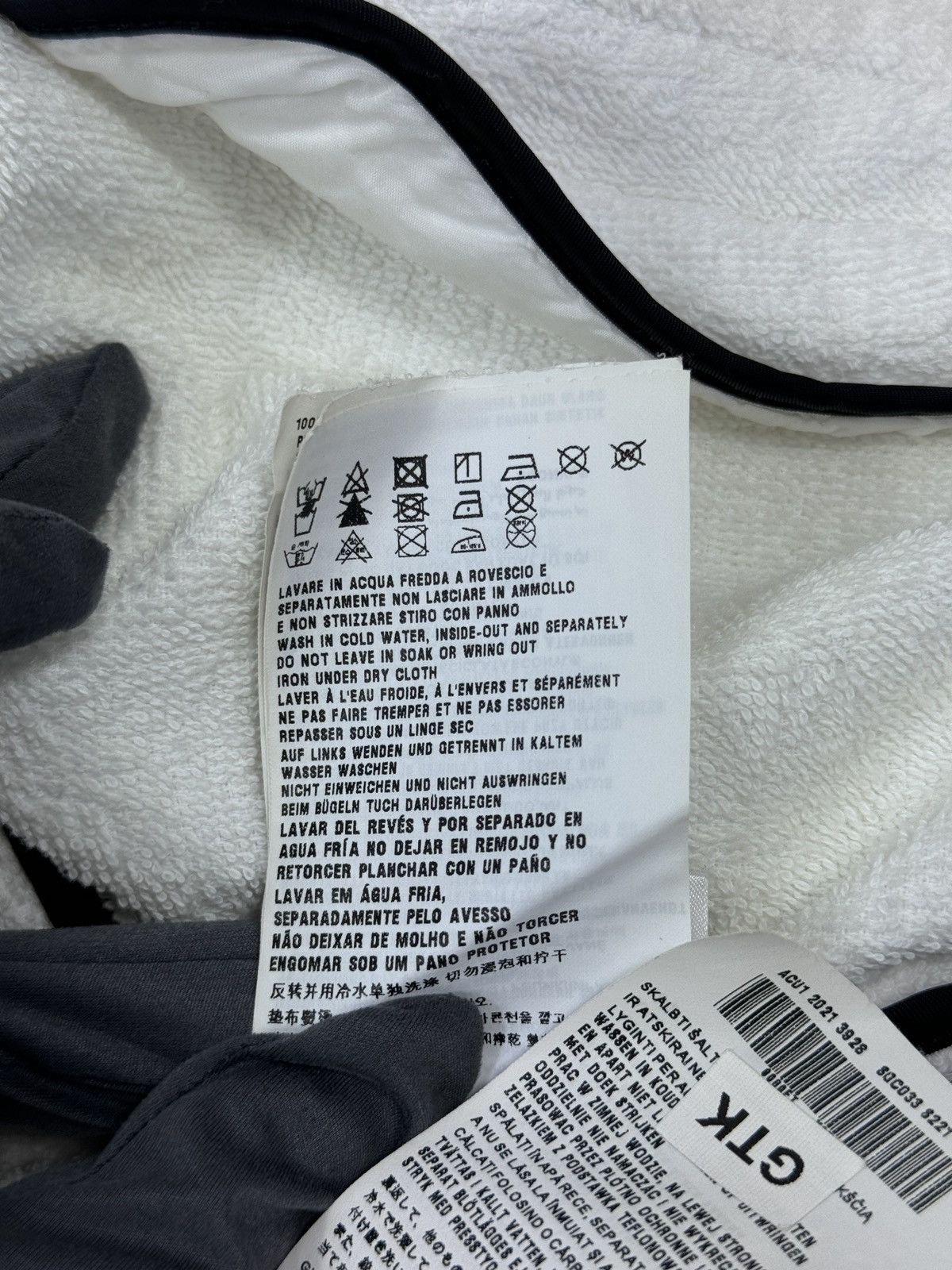 Prada TRIANGLE LOGO FLEECE ZIP UP Size US XL / EU 56 / 4 - 18 Thumbnail