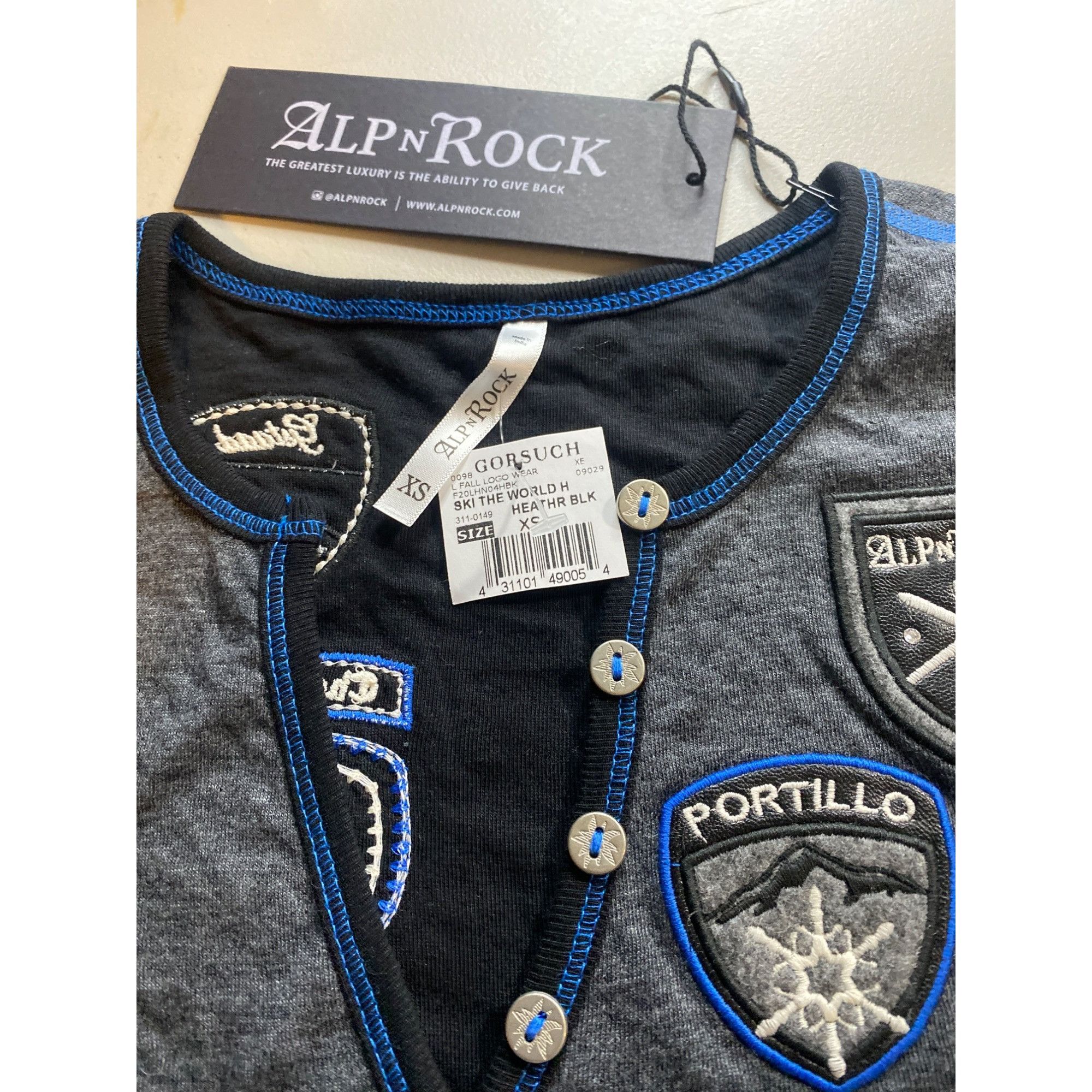Other NWT Alp-n-Rock "Ski the World" Henley Shirt Top XS/S Gray M Size XS / US 0-2 / IT 36-38 - 7 Thumbnail