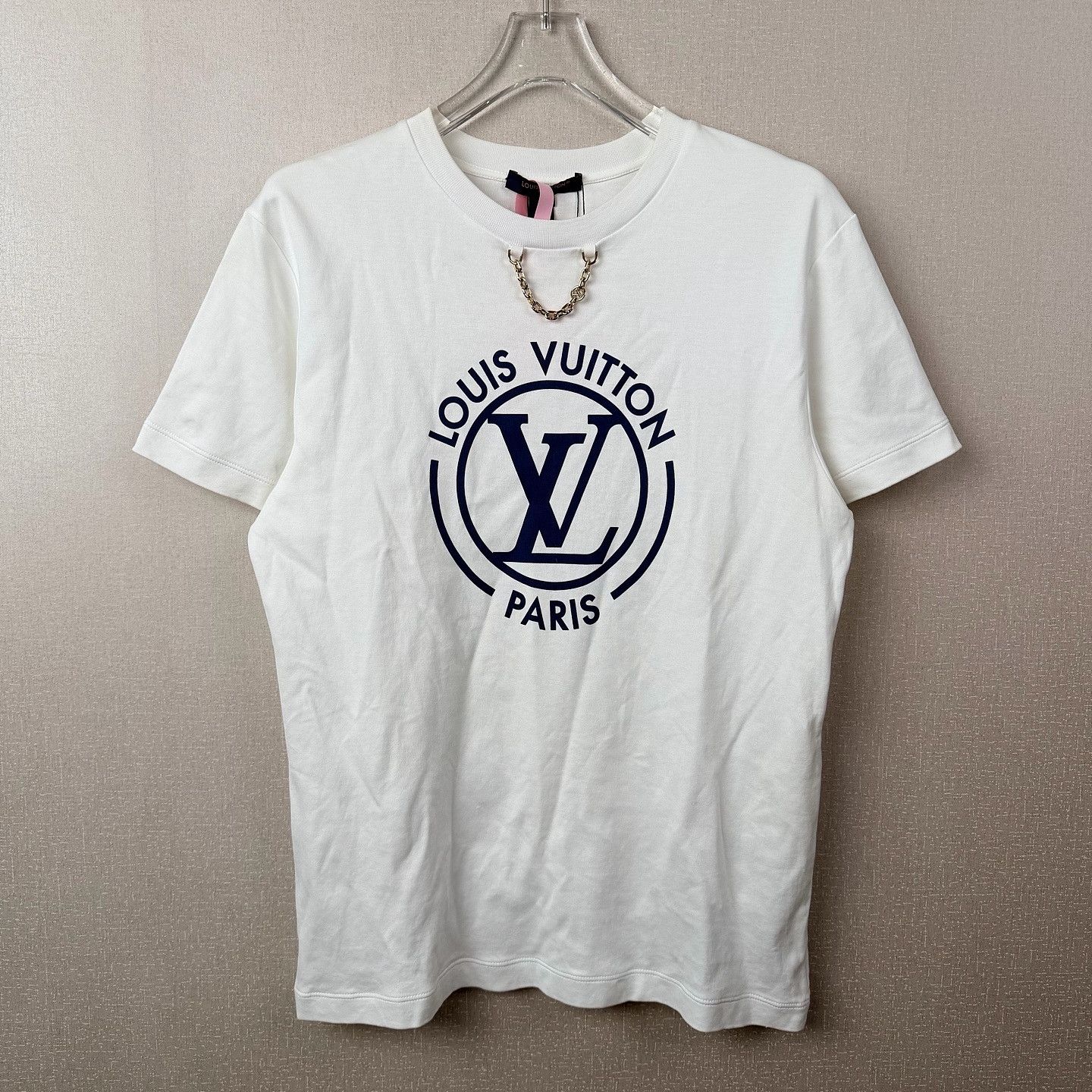 Louis Vuitton Louis Vuitton Logo Print T-Shirt Size S Size S / US 4 / IT 40 - 1 Thumbnail