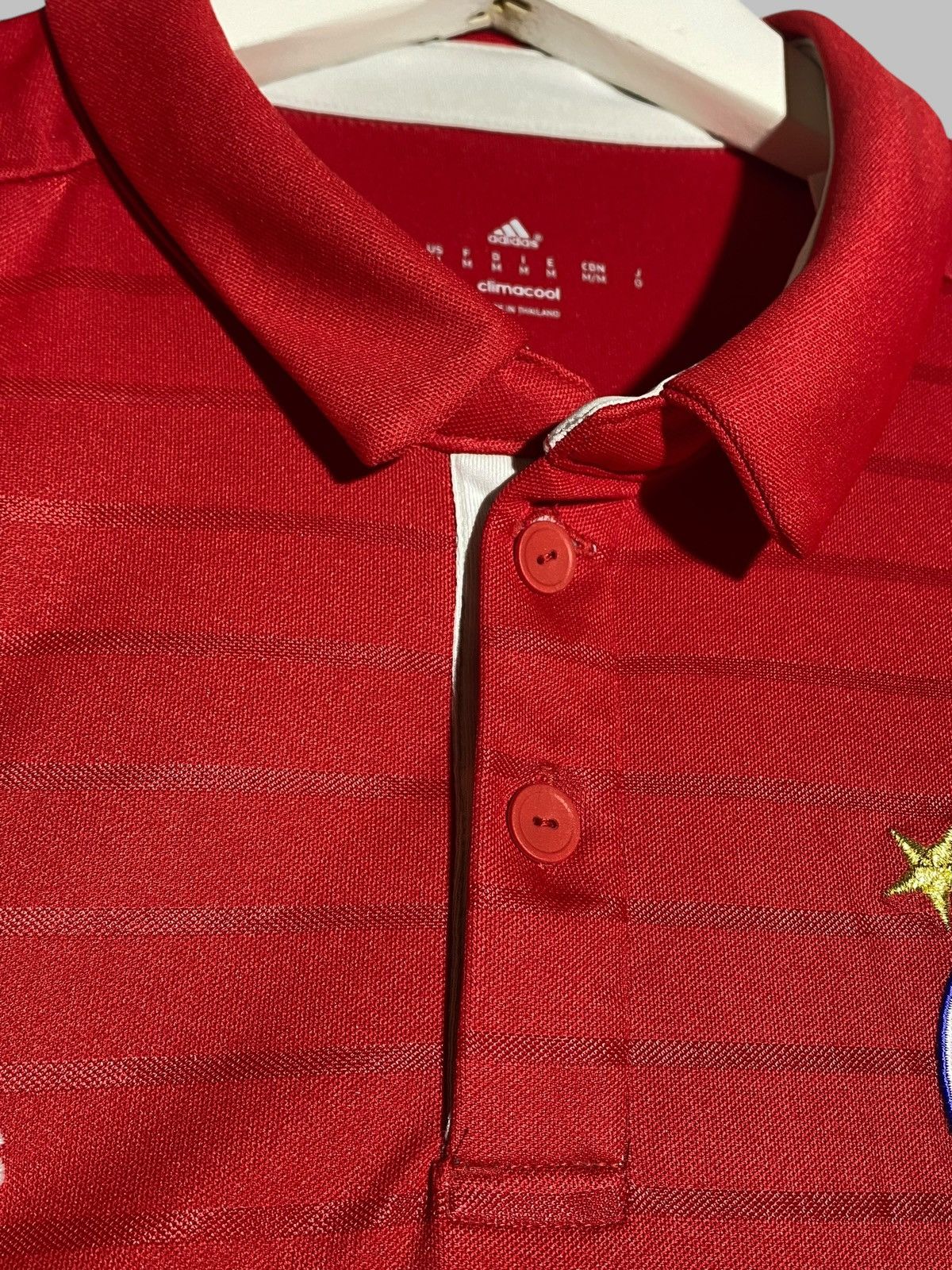 Adidas #5 Hummels Bayern München 2016/17 Adidas Football Shirt Size US M / EU 48-50 / 2 - 10 Thumbnail