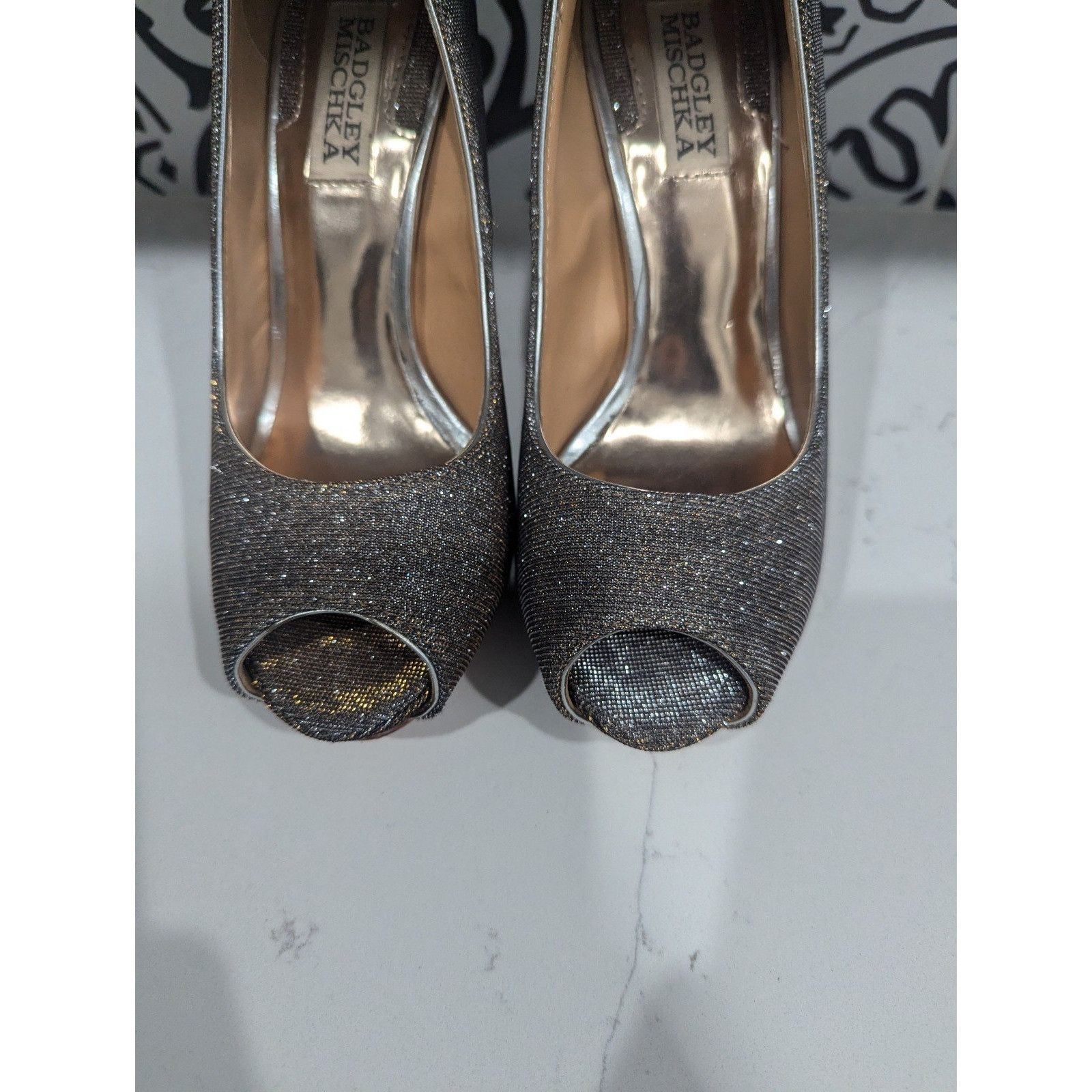 Badgley Mischka Badgley Mischka Gold/Silver Metallic Fabric Peep Toe Stilett Size US 6 / IT 36 - 7 Thumbnail