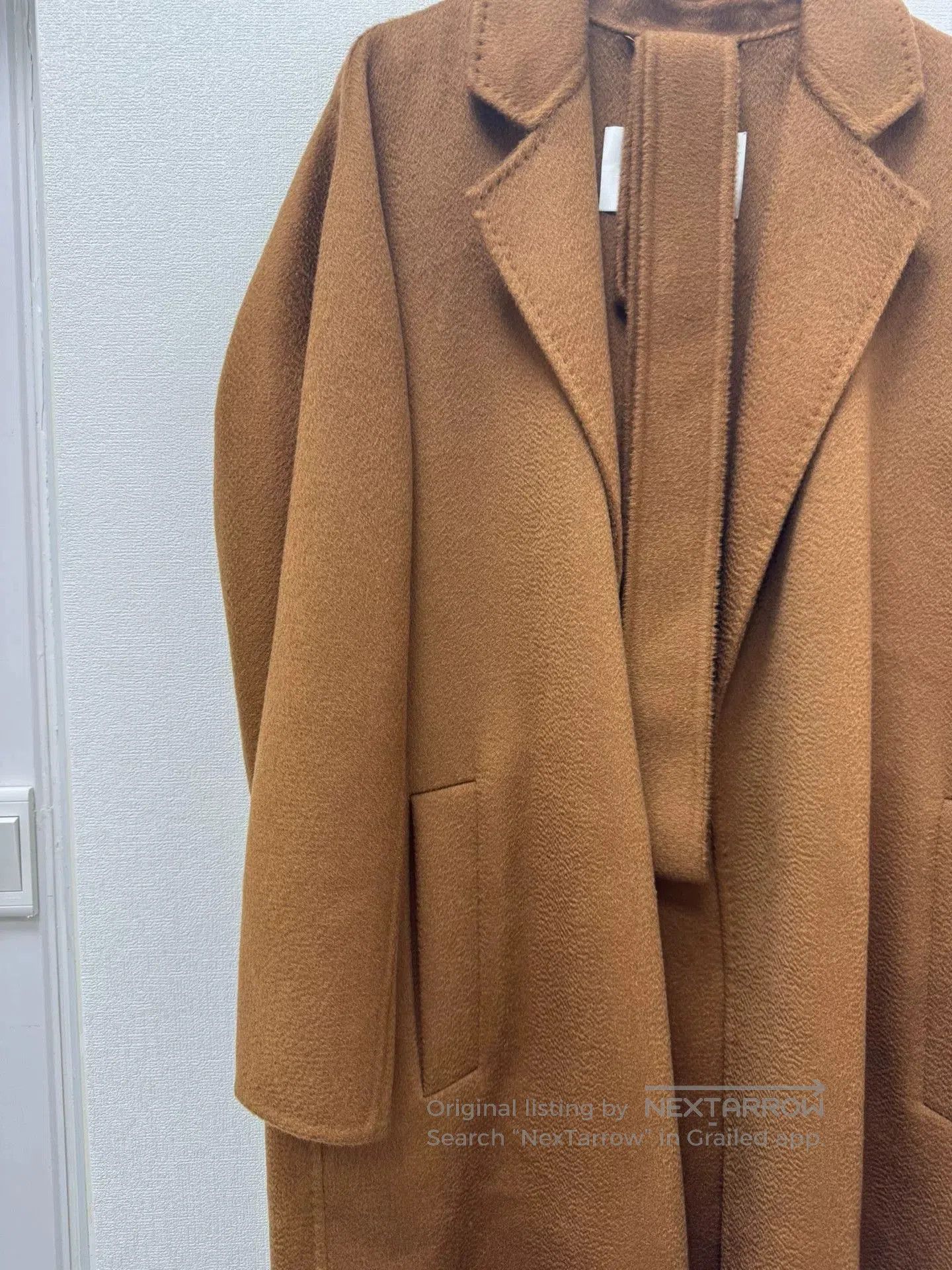 Max Mara caramel cashmere coat by maxmara. Size M / US 6-8 / IT 42-44 - 4 Thumbnail