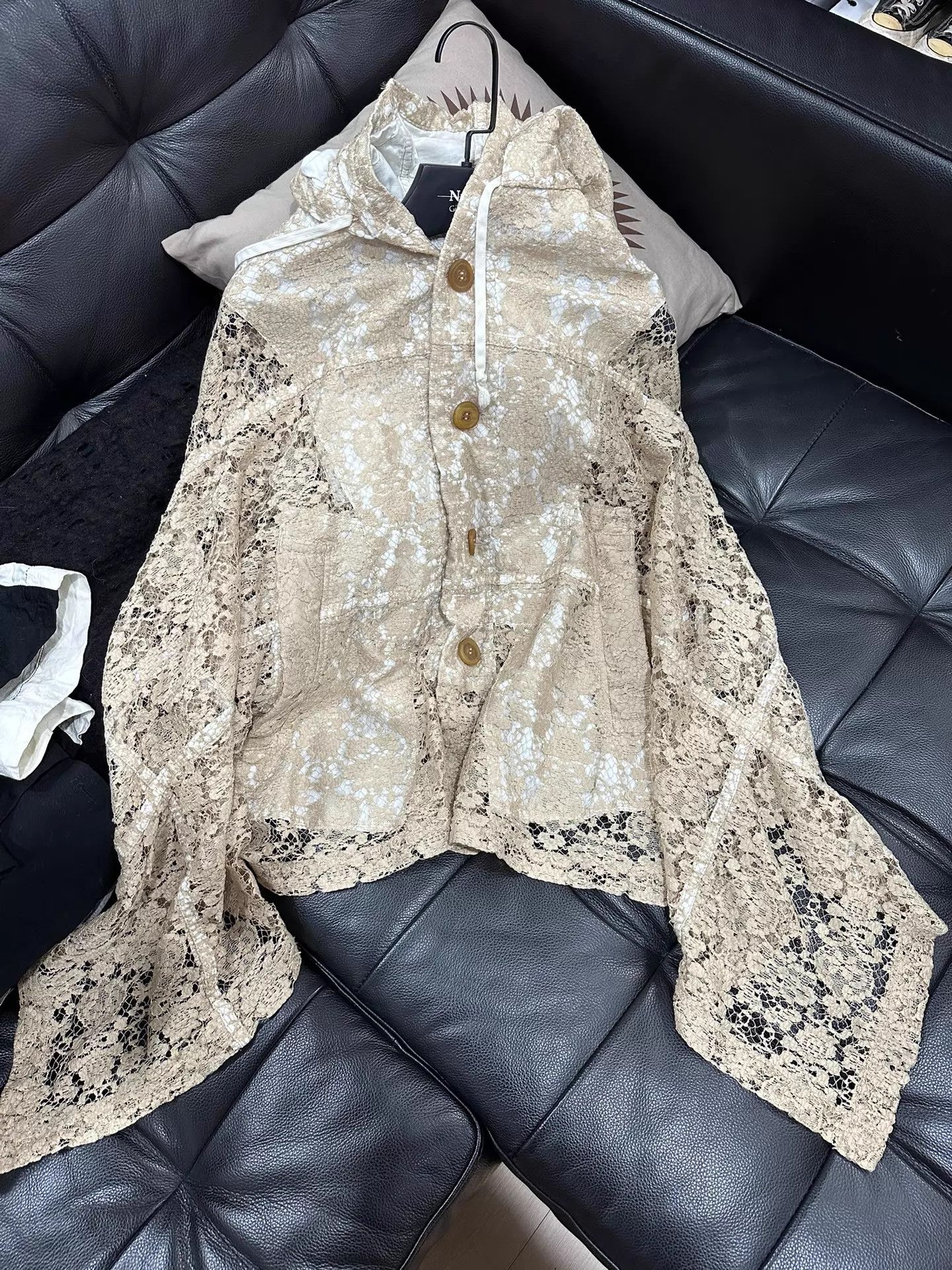 Comme des Garcons Comme des Garçons Lace Hooded Shawl XS Size XS / US 0-2 / IT 36-38 - 1 Thumbnail