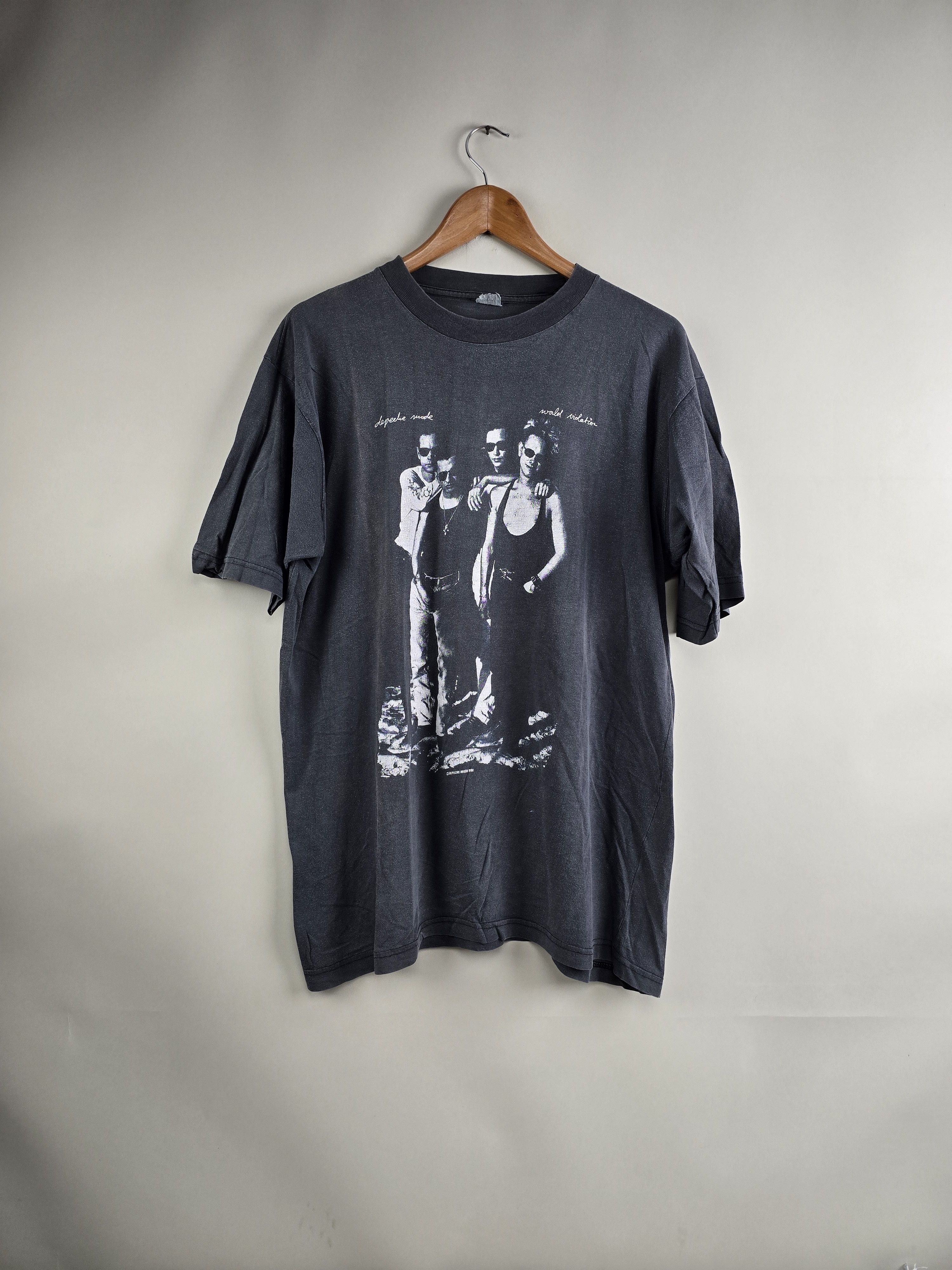 image of Band Tees x Rock Tees 1990 Depeche Mode World Violator Faded XL 22.5" 29" in Black, Men's