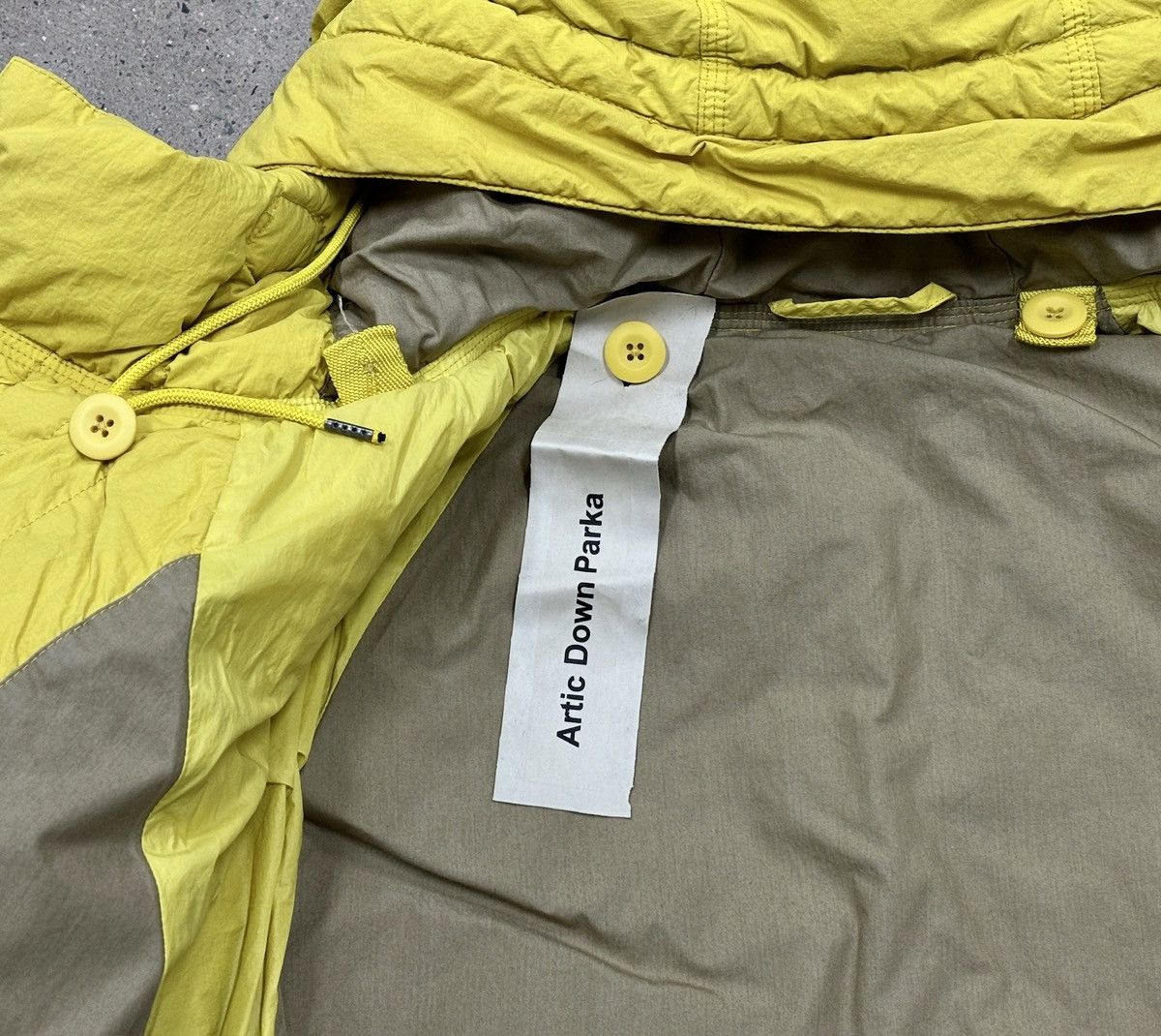 Ten C Ten C Artic Down Parka，size 46 Size US M / EU 48-50 / 2 - 6 Thumbnail